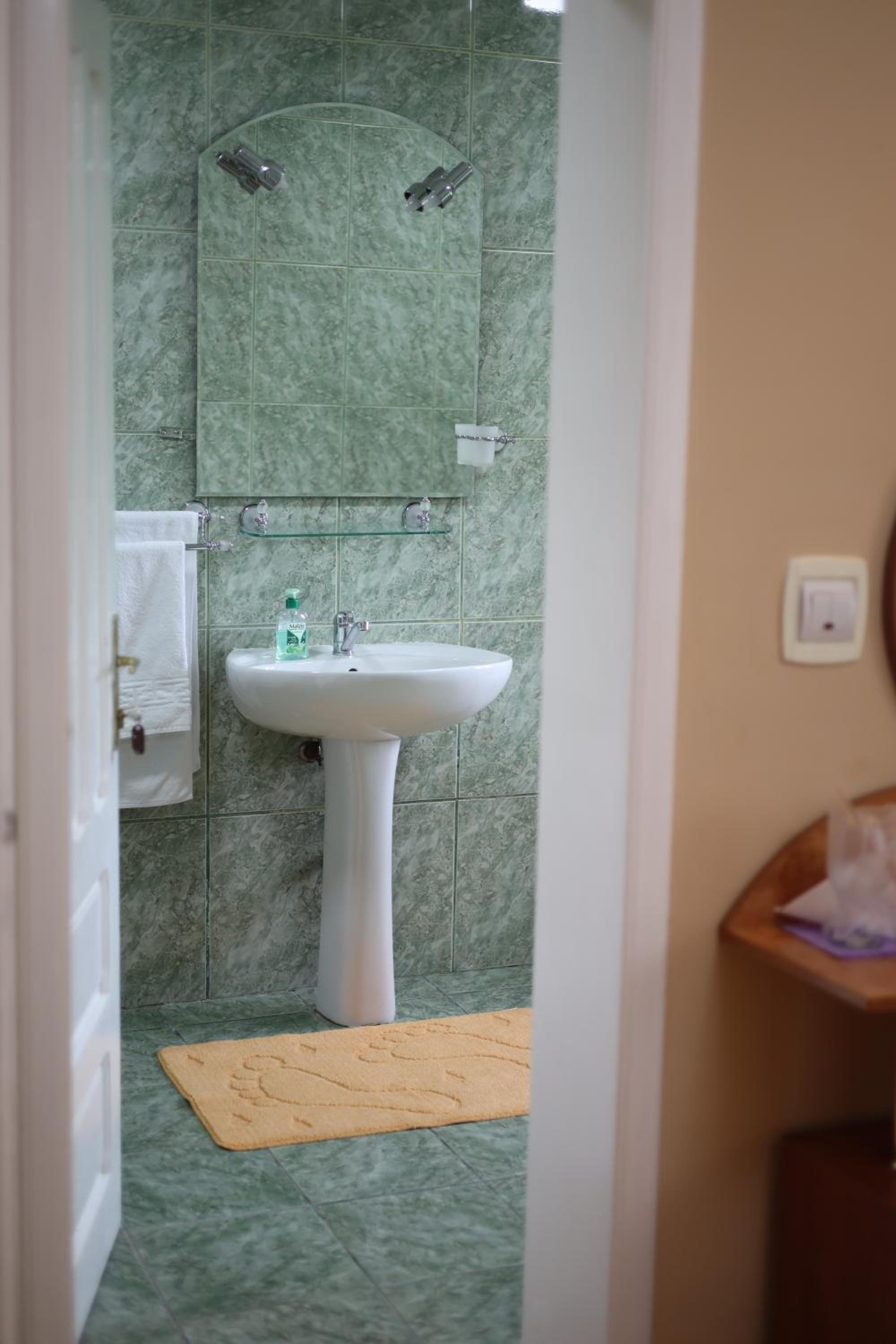 Double Room - Photo 94