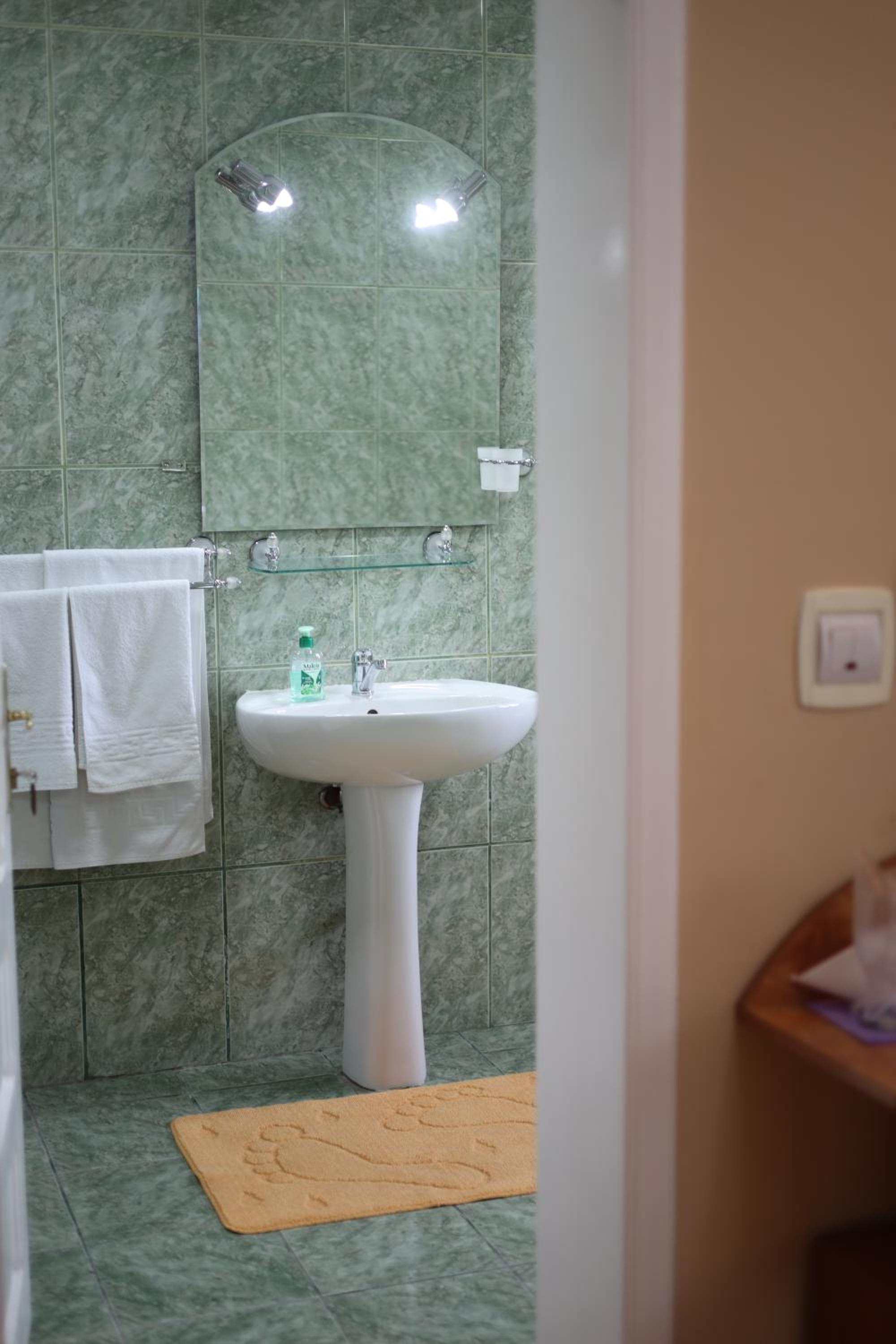 Double Room - Photo 74