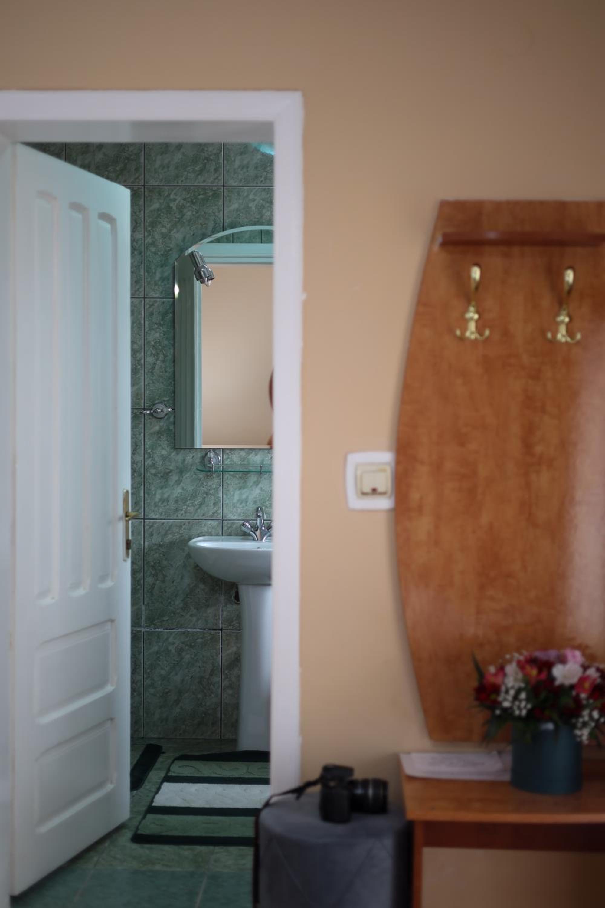 Double Room - Photo 79