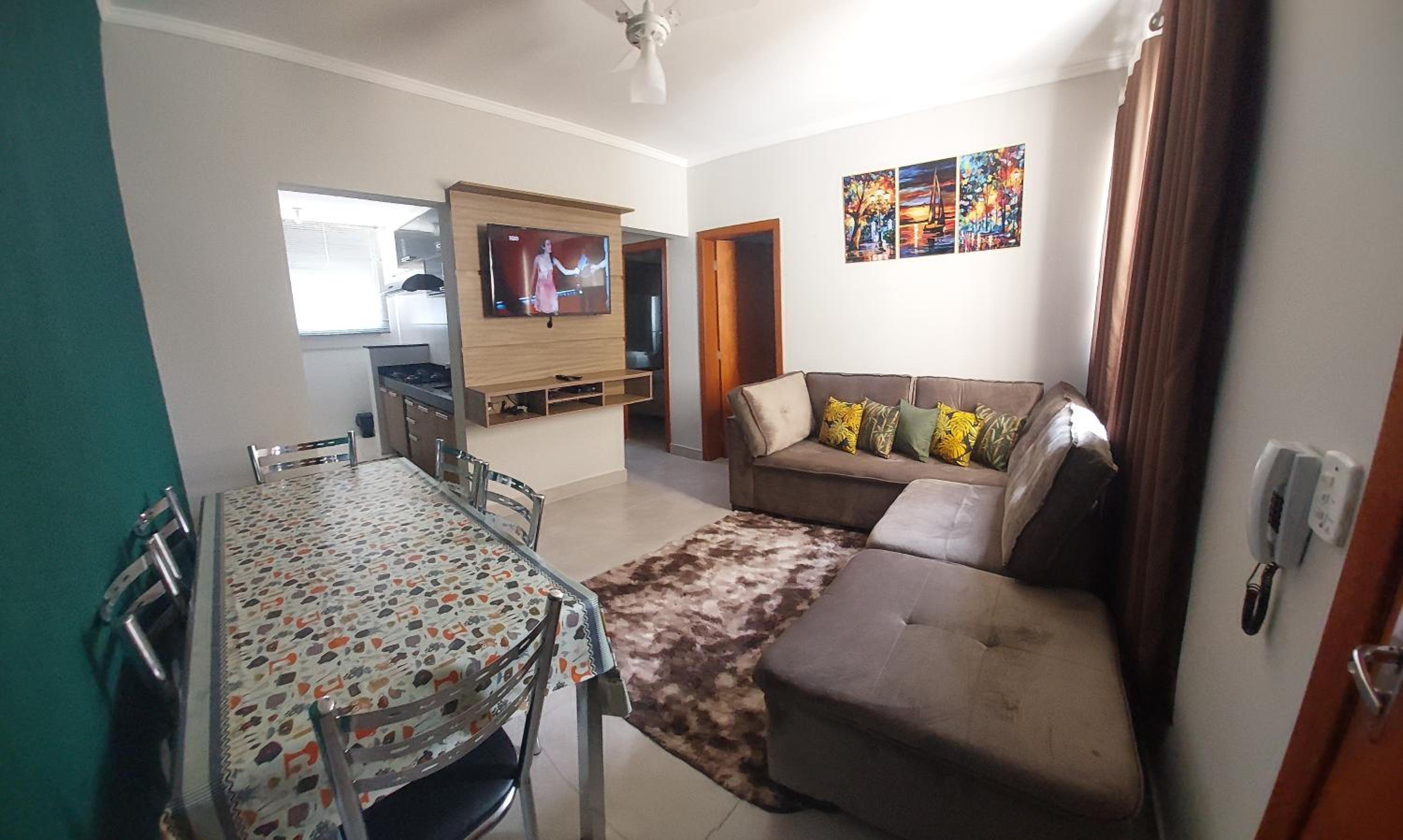 Apartment photo 1