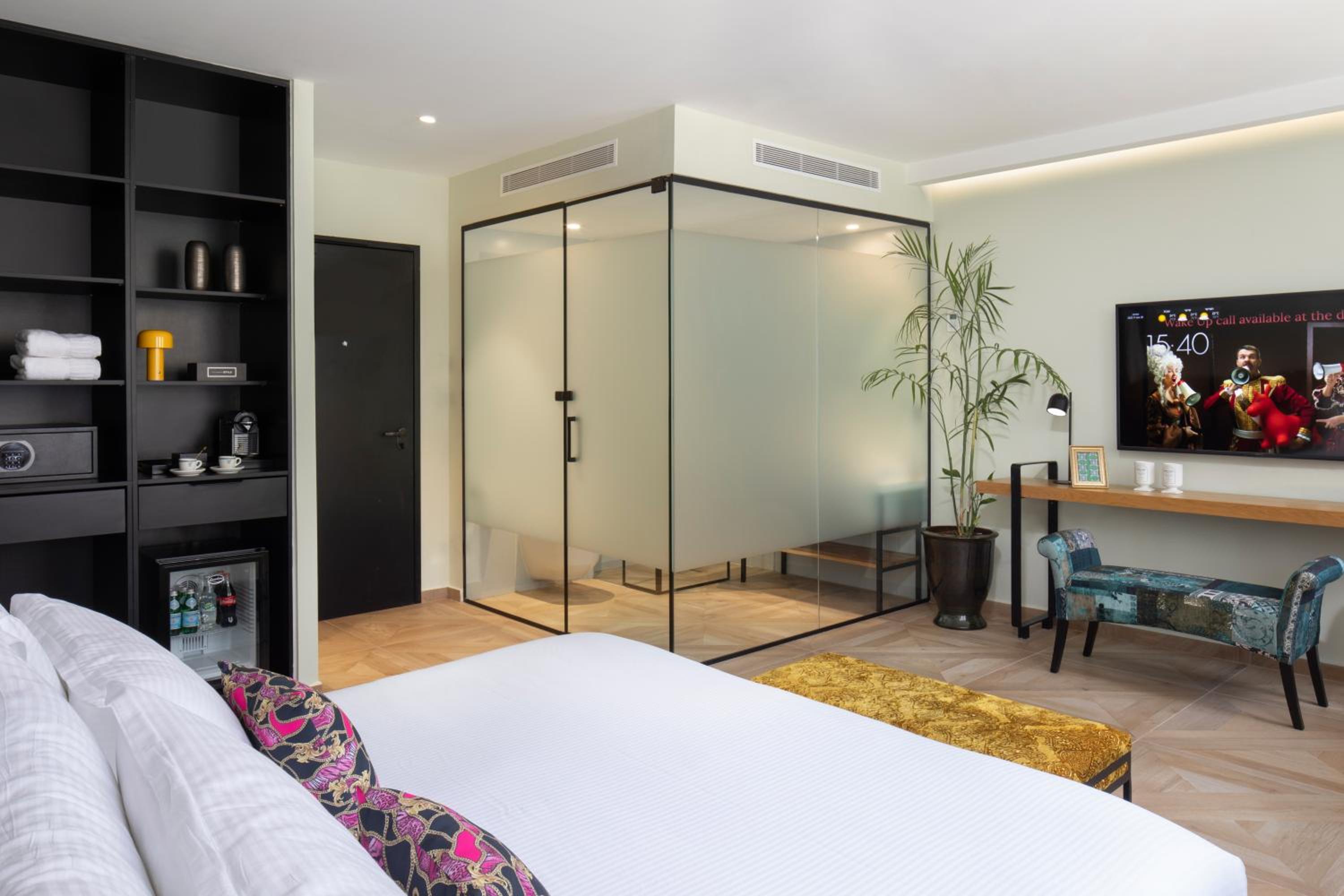 Deluxe Double Room - Photo 4