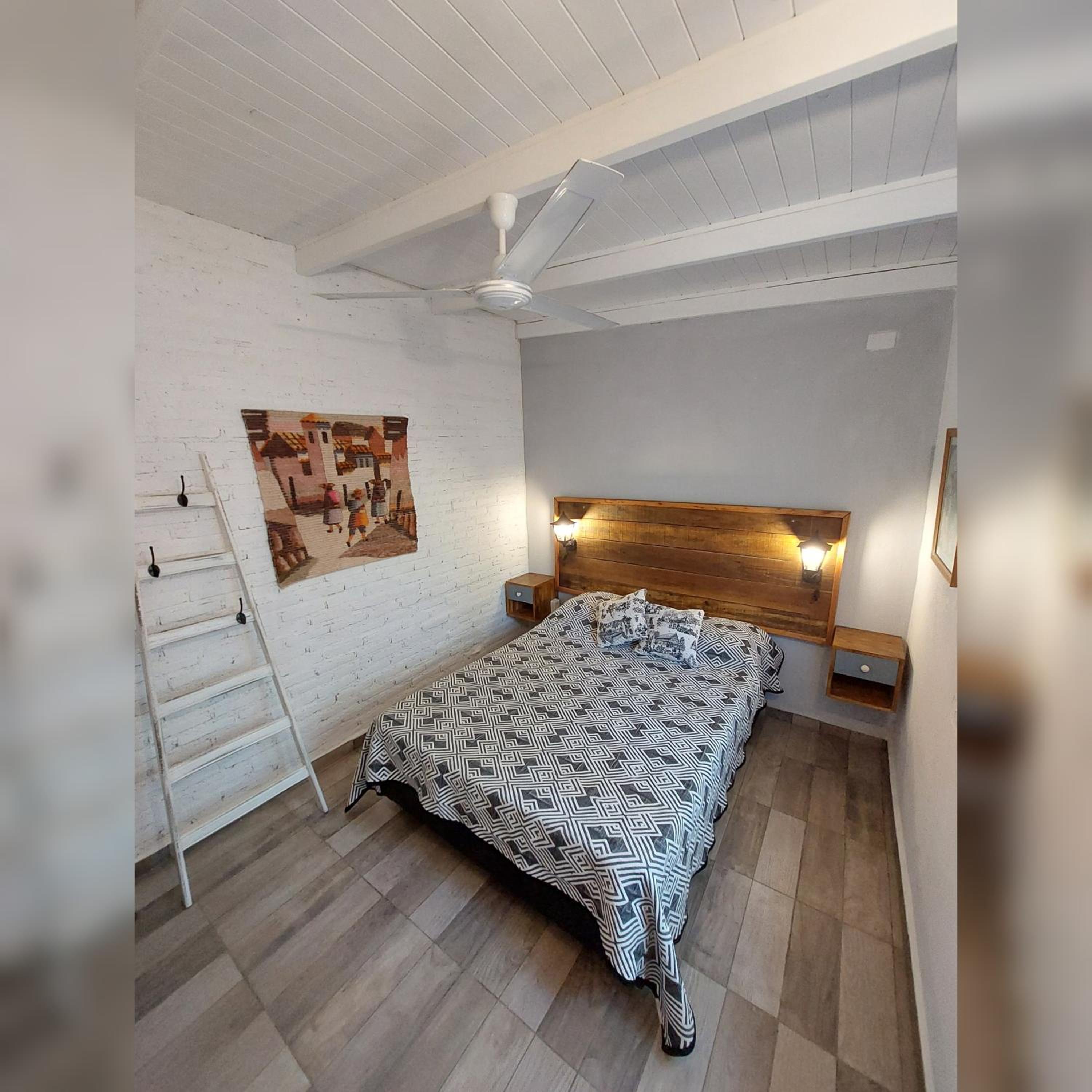 One-Bedroom House photo 3