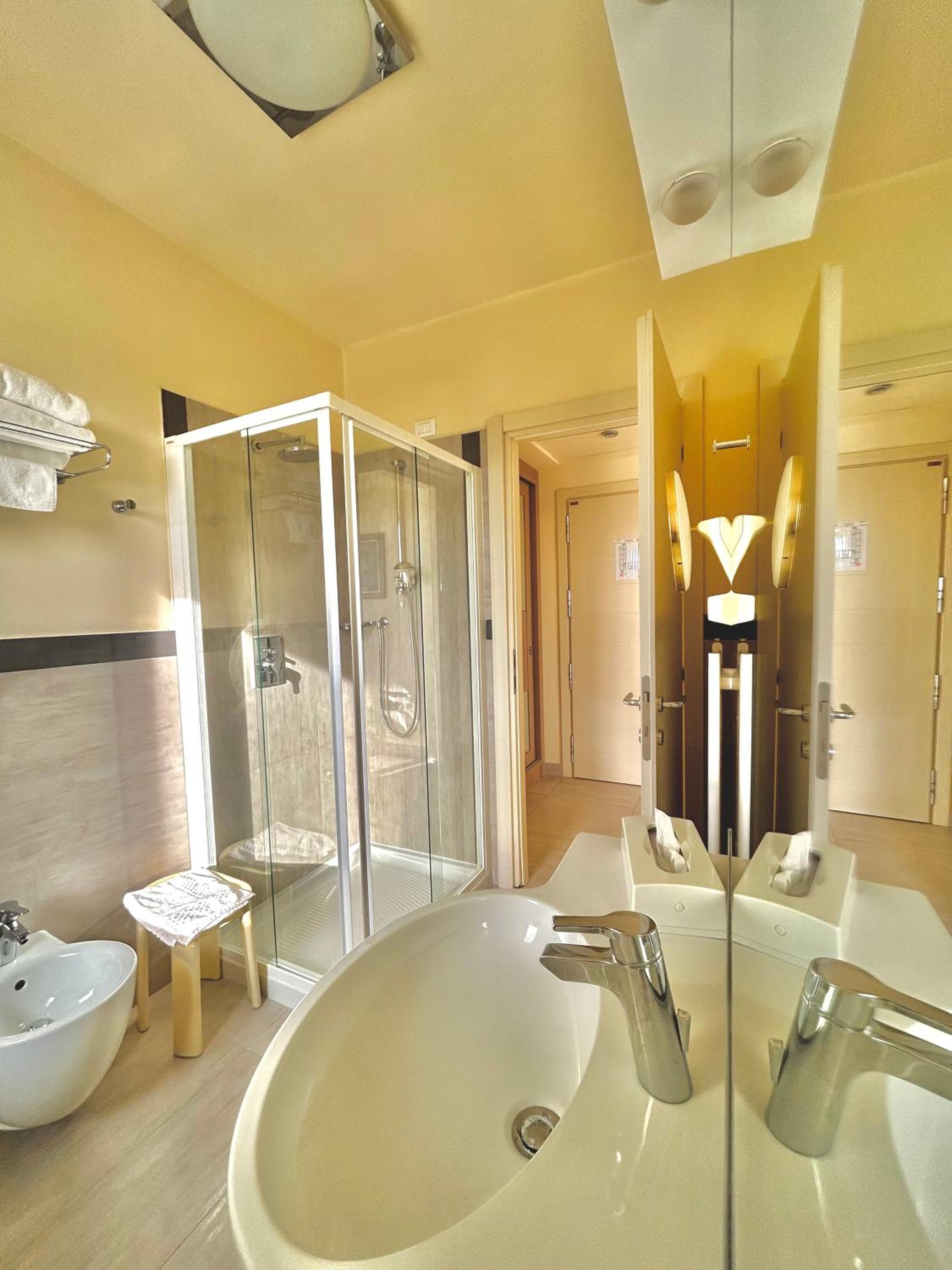 Comfort Double Room - Photo 13
