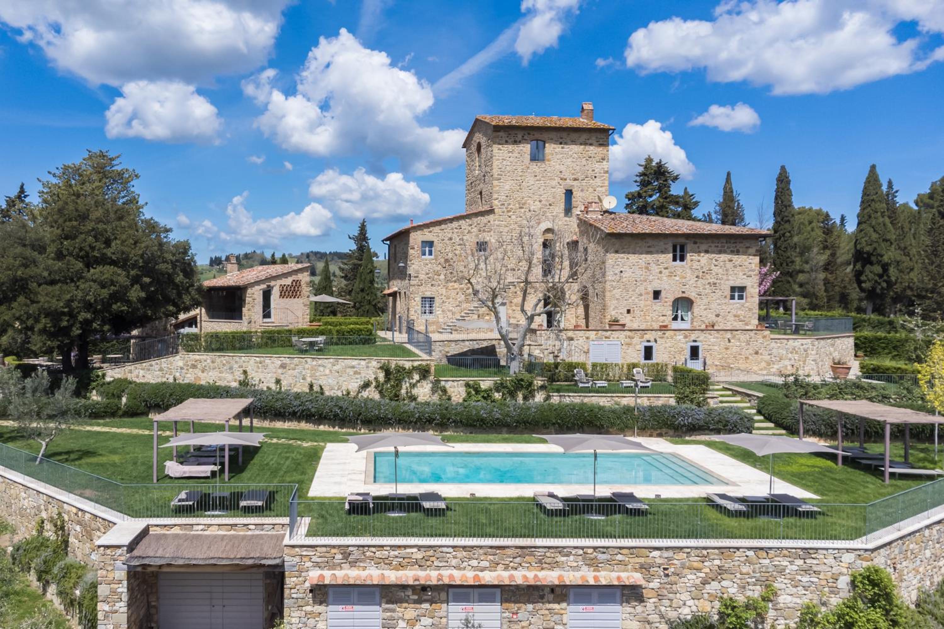 Superior Villa photo 2