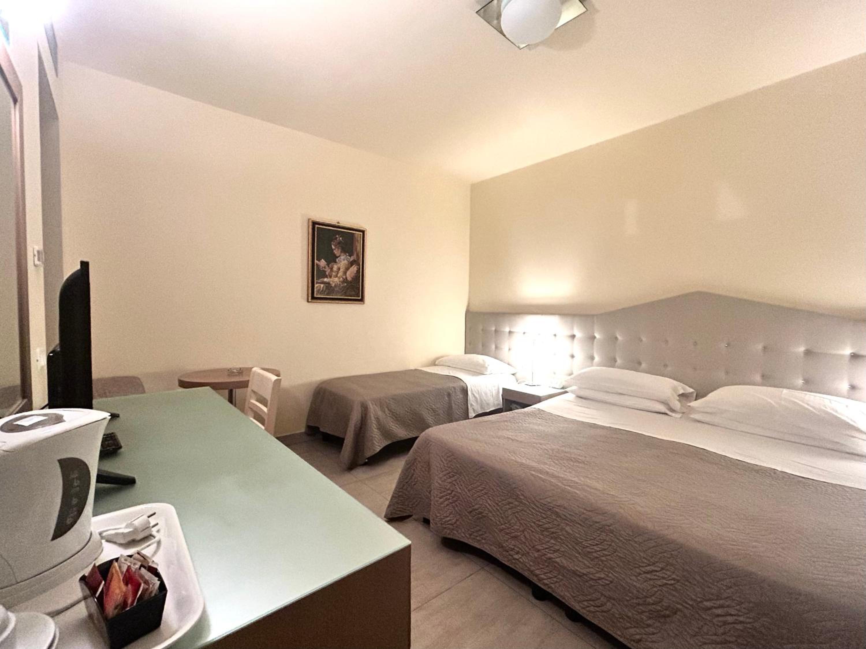 Comfort Triple Room - Photo 4