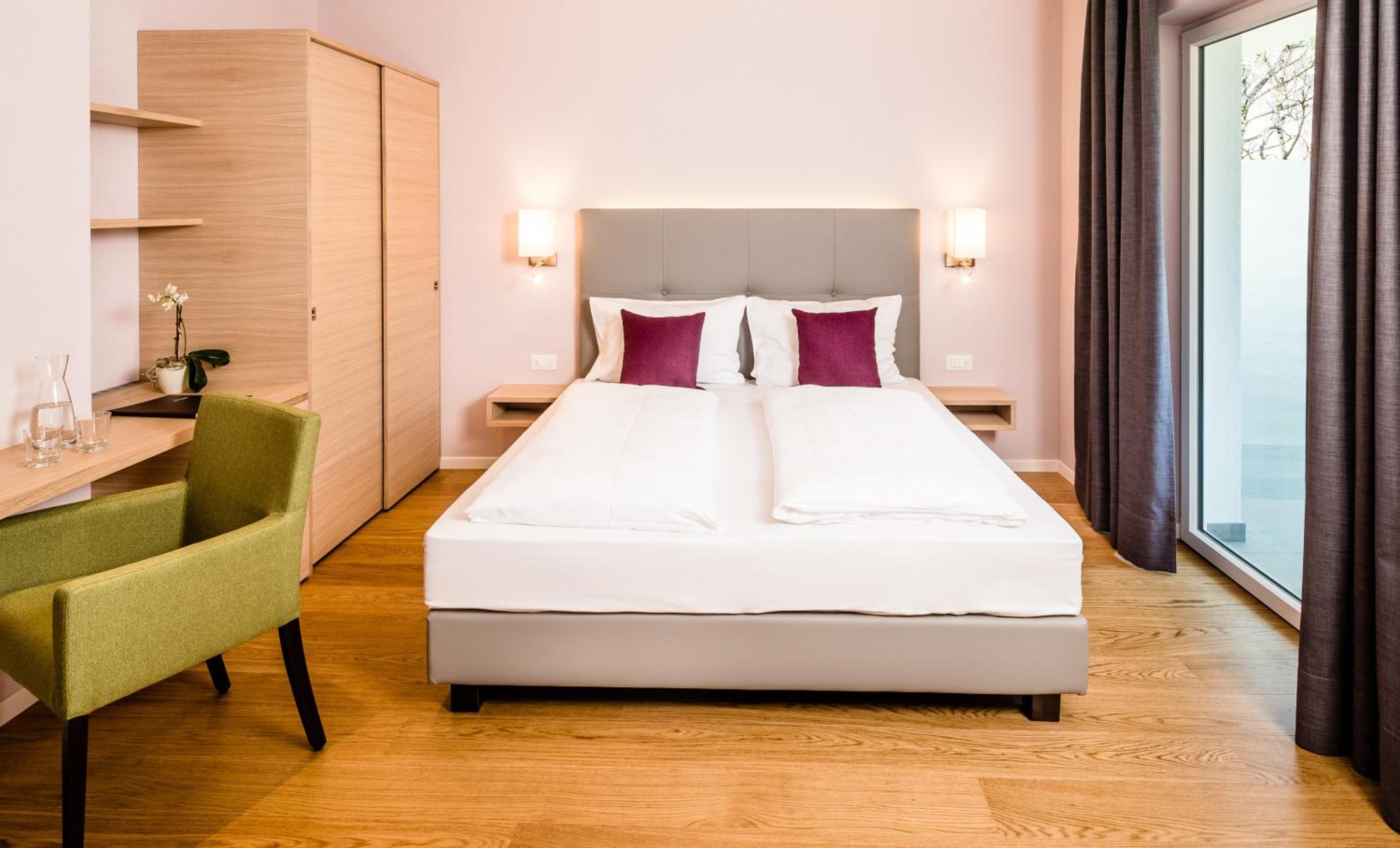 Junior Suite with Balcony photo 1