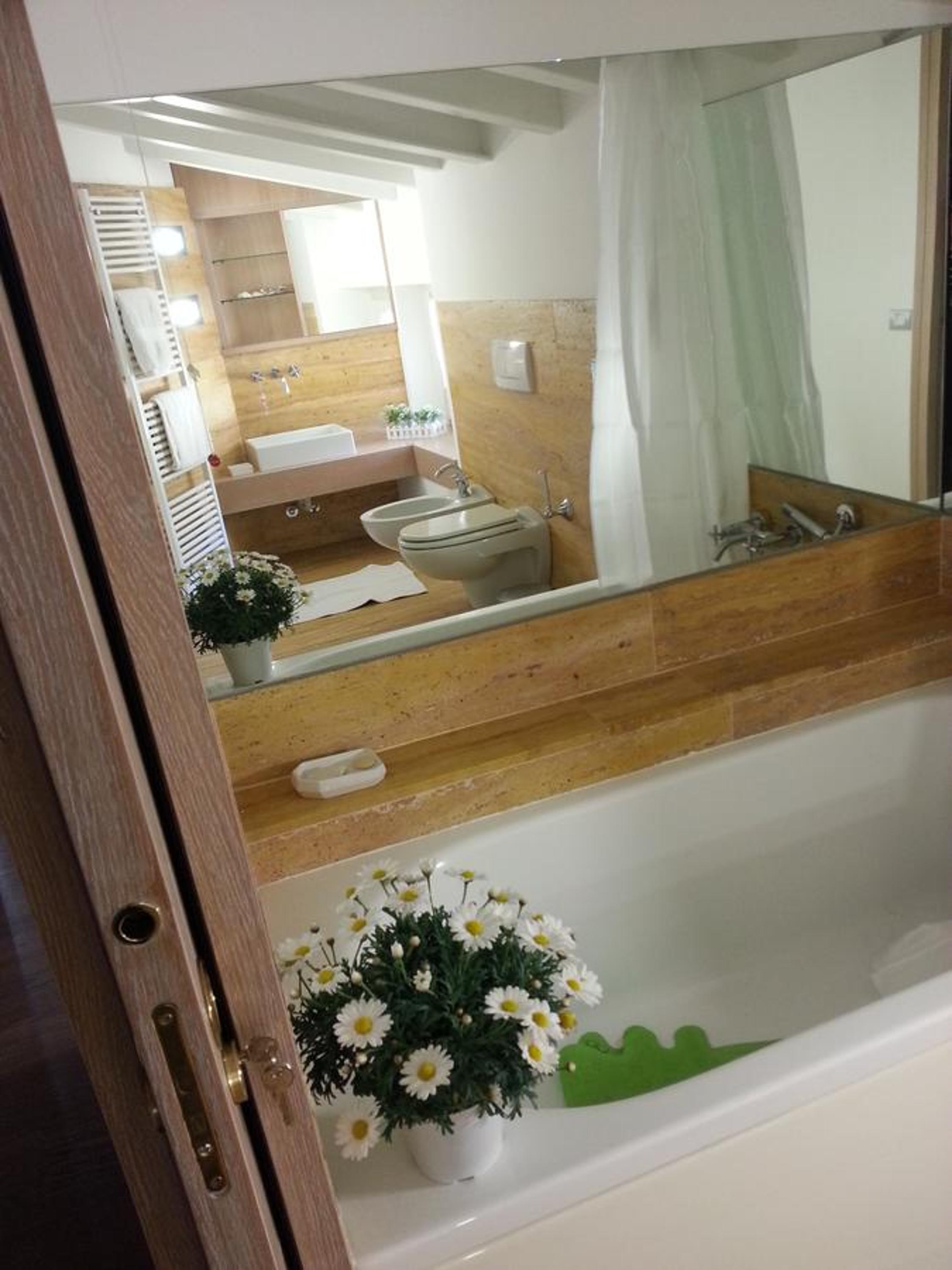 Double or Twin Room with Shared Bathroom