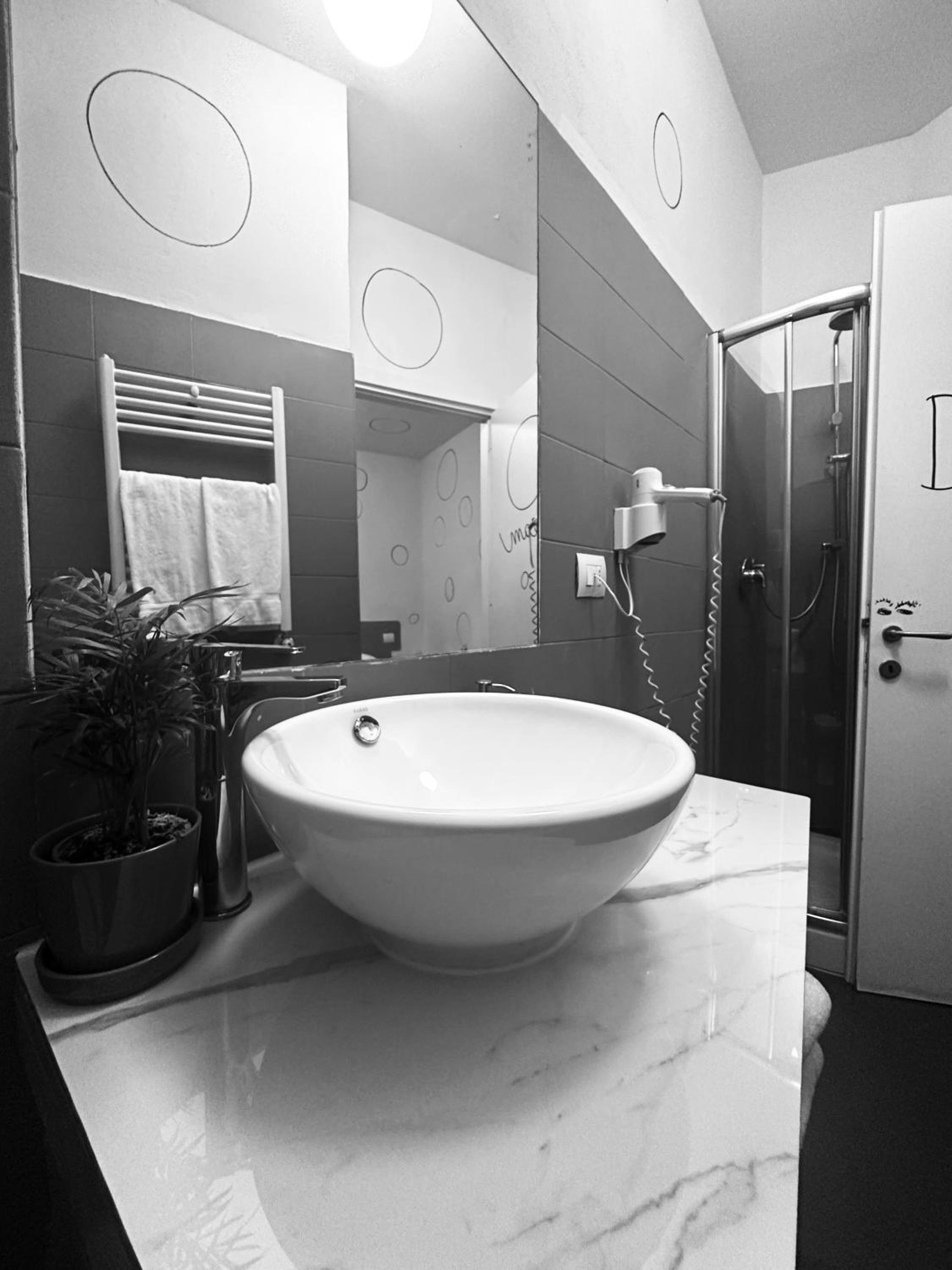 Economy Double Room photo 2