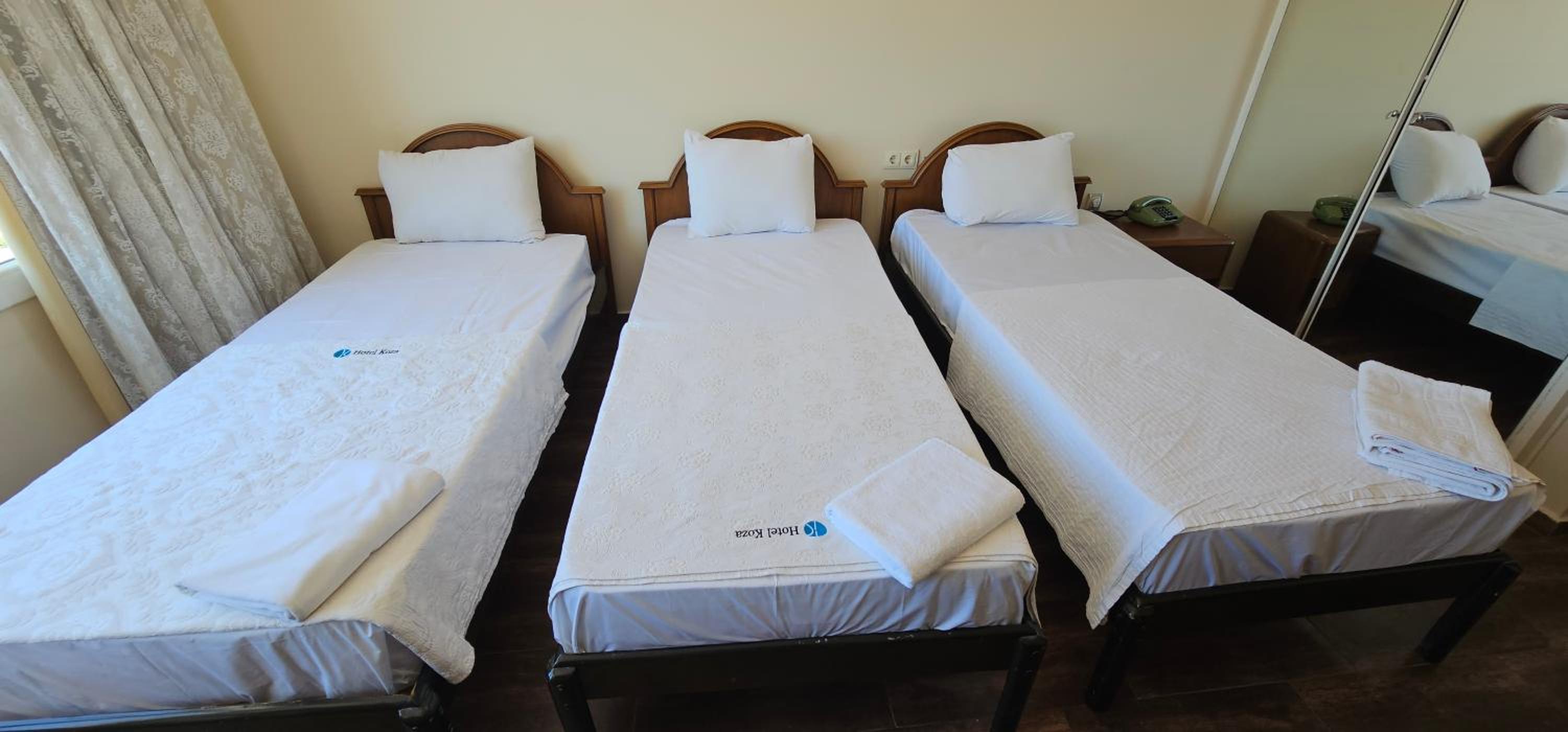 Deluxe Triple Room photo 1