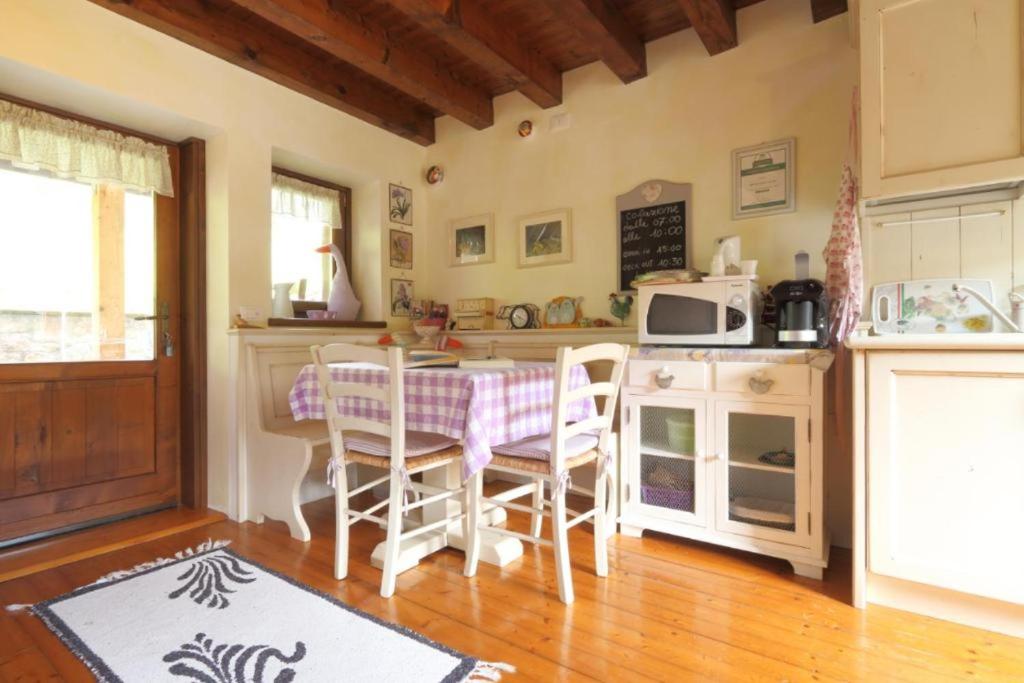 Triple Room with Private Bathroom - Photo 13