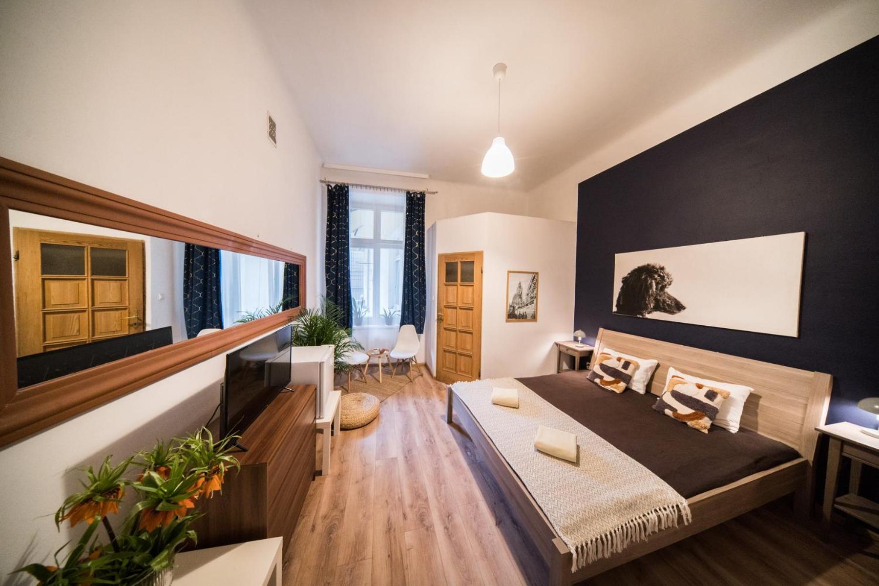 Double Room - Photo 1