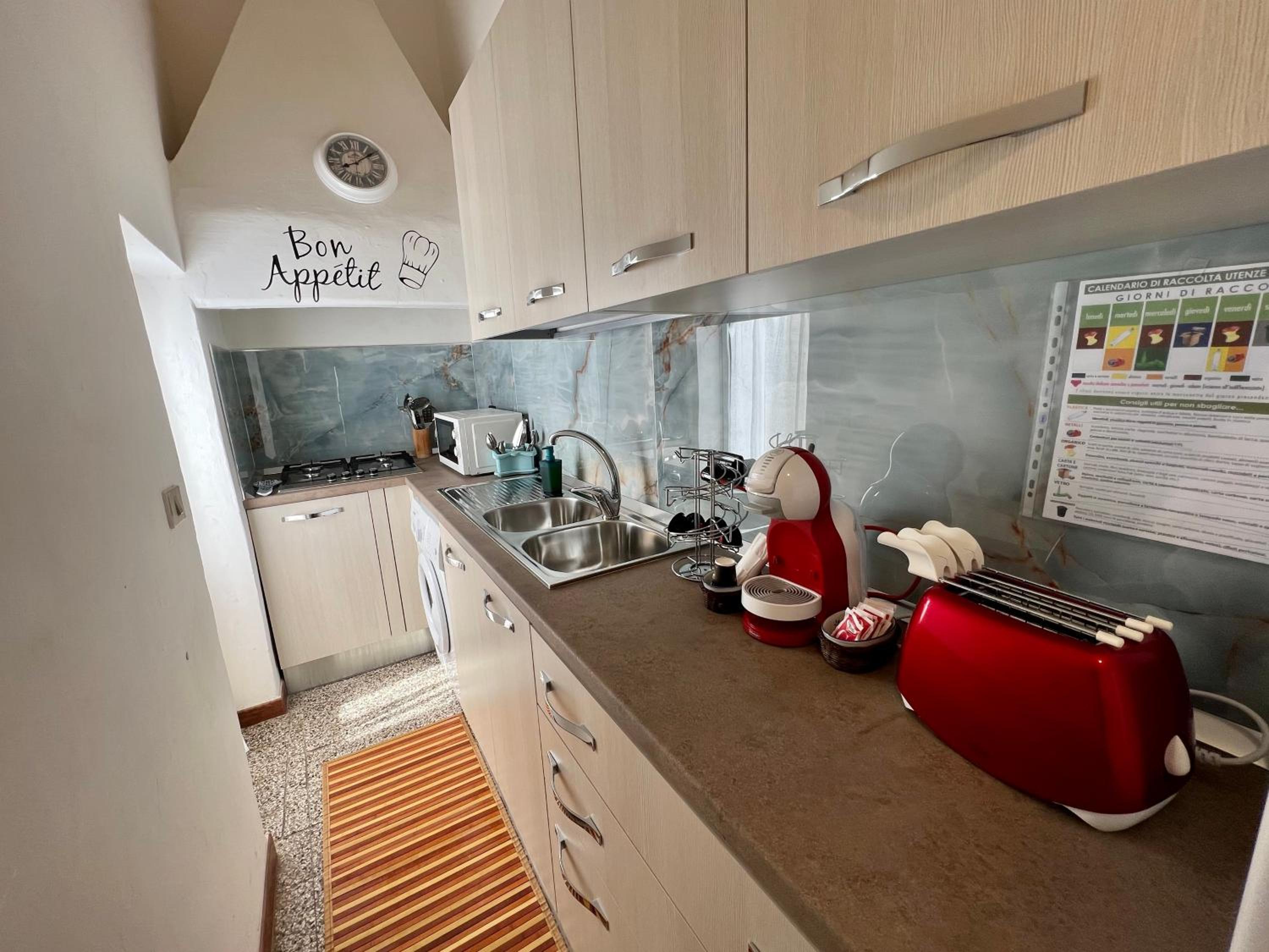 One-Bedroom House photo 3