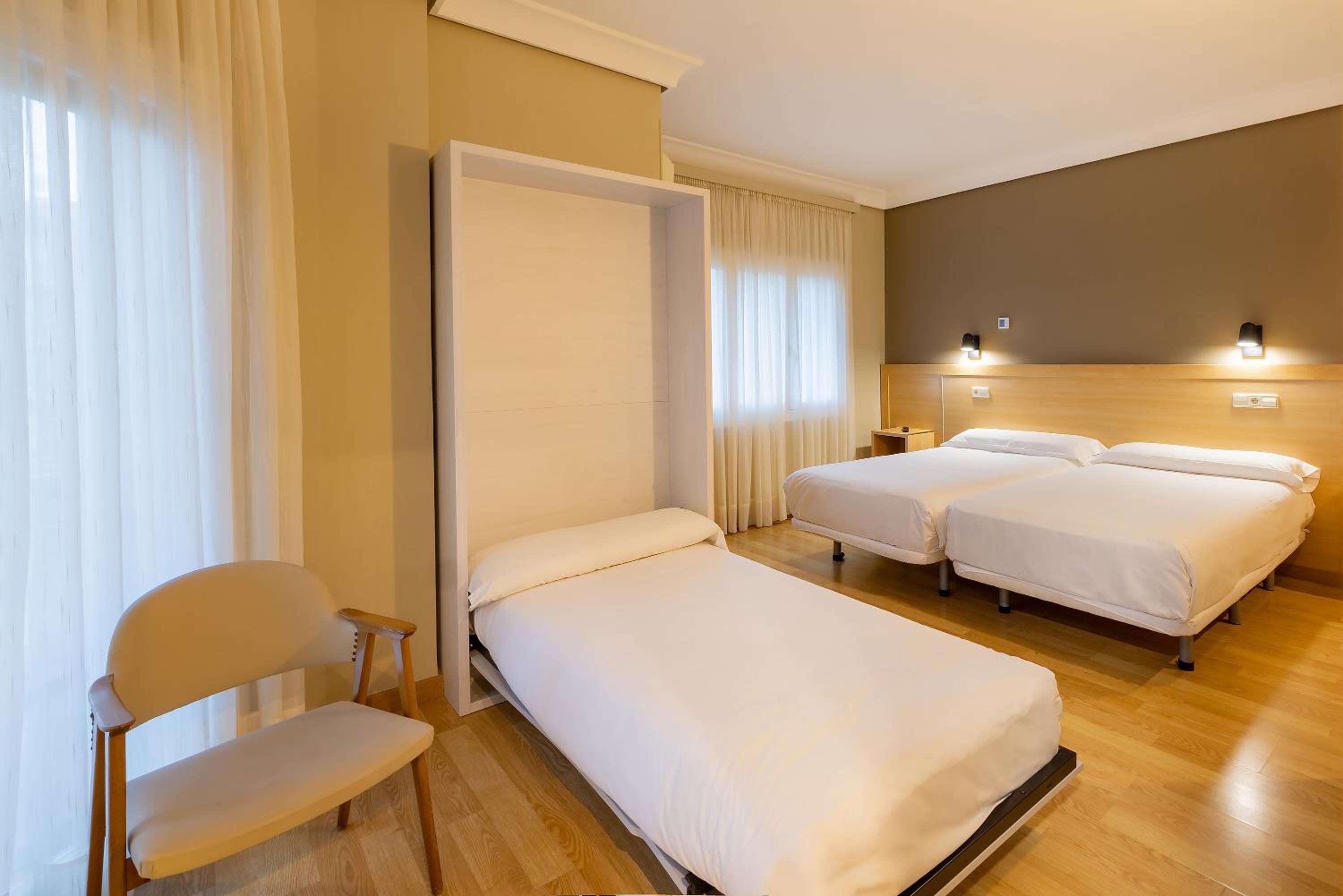 Triple Room - Photo 3