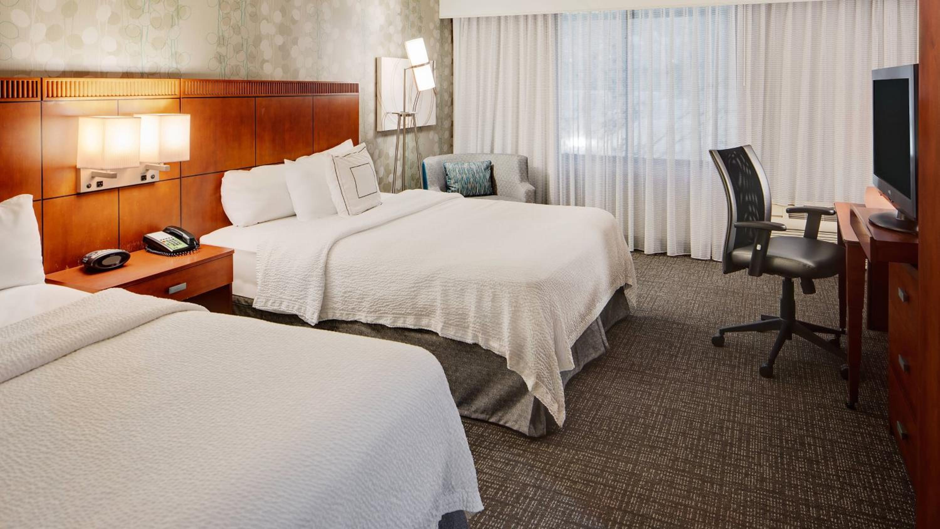 Standard Queen Room with Two Queen Beds - Photo 1