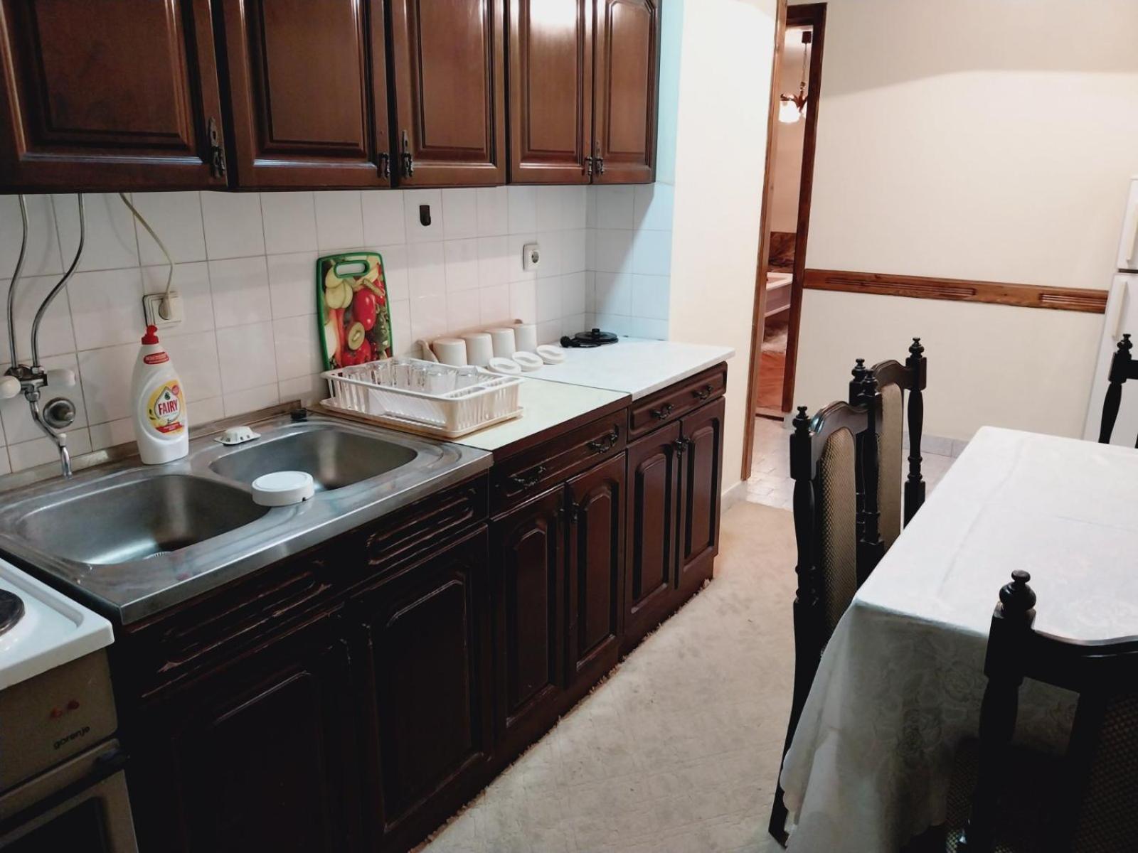 One-Bedroom Apartment photo 2