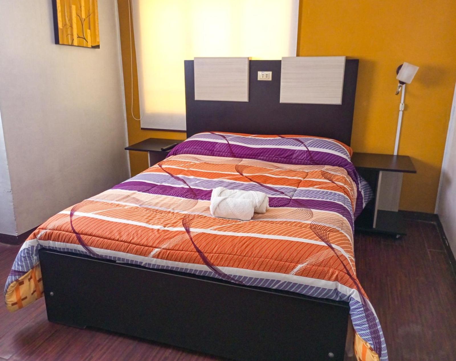 Double Room with Shared Bathroom photo 2