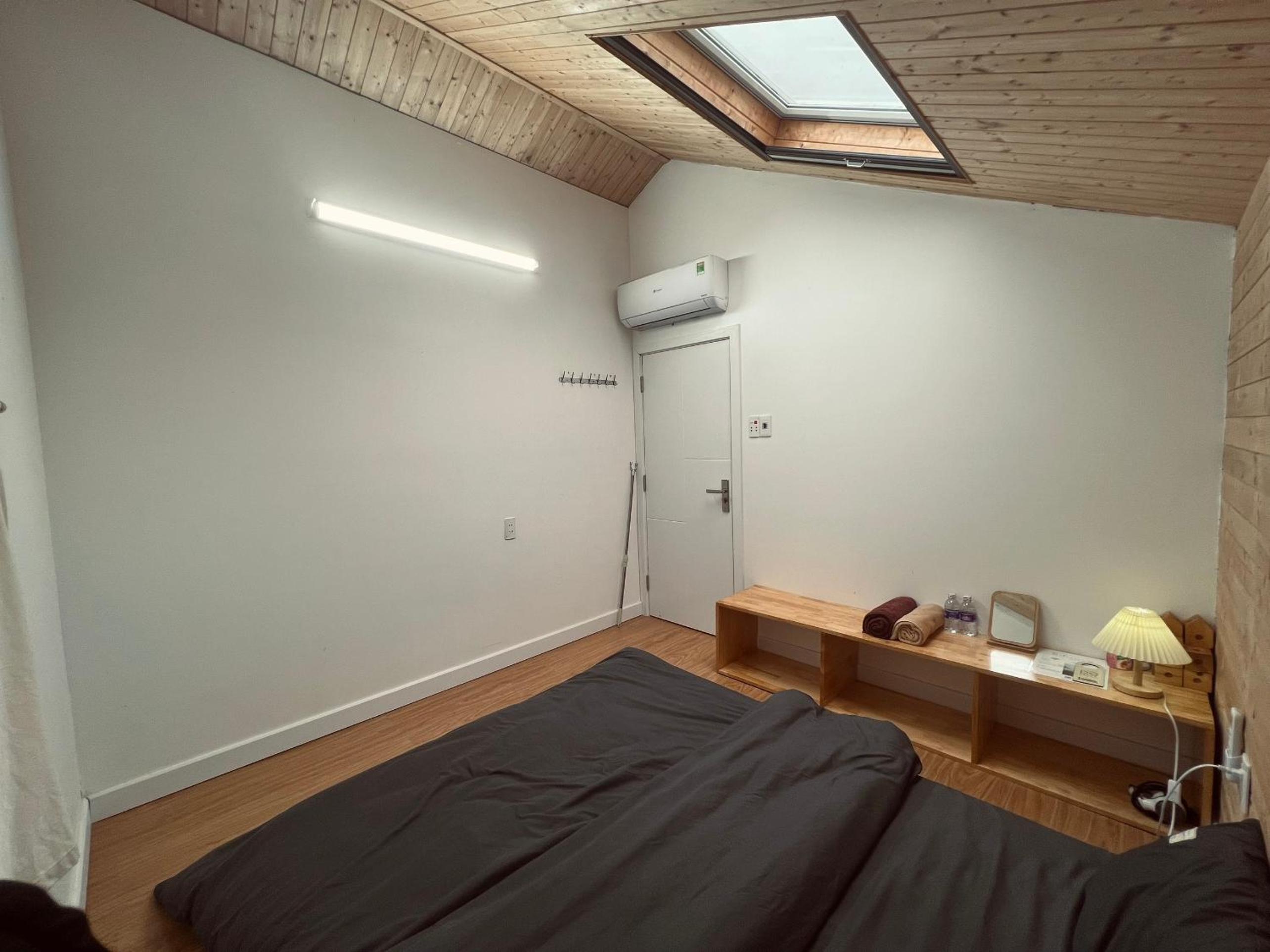 Double Room with Shared Bathroom photo 1