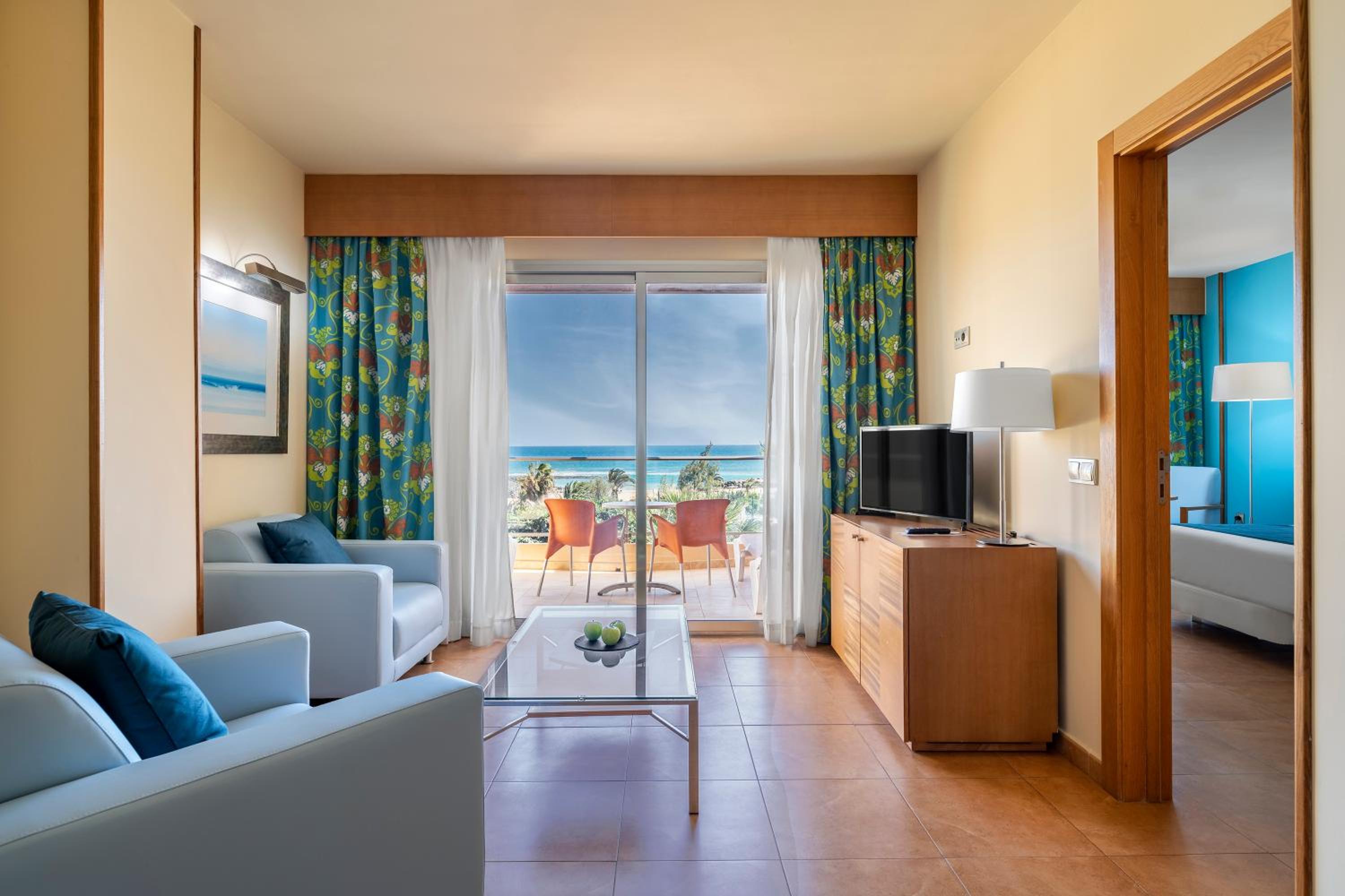 Suite (2 adultos + 2 niños)