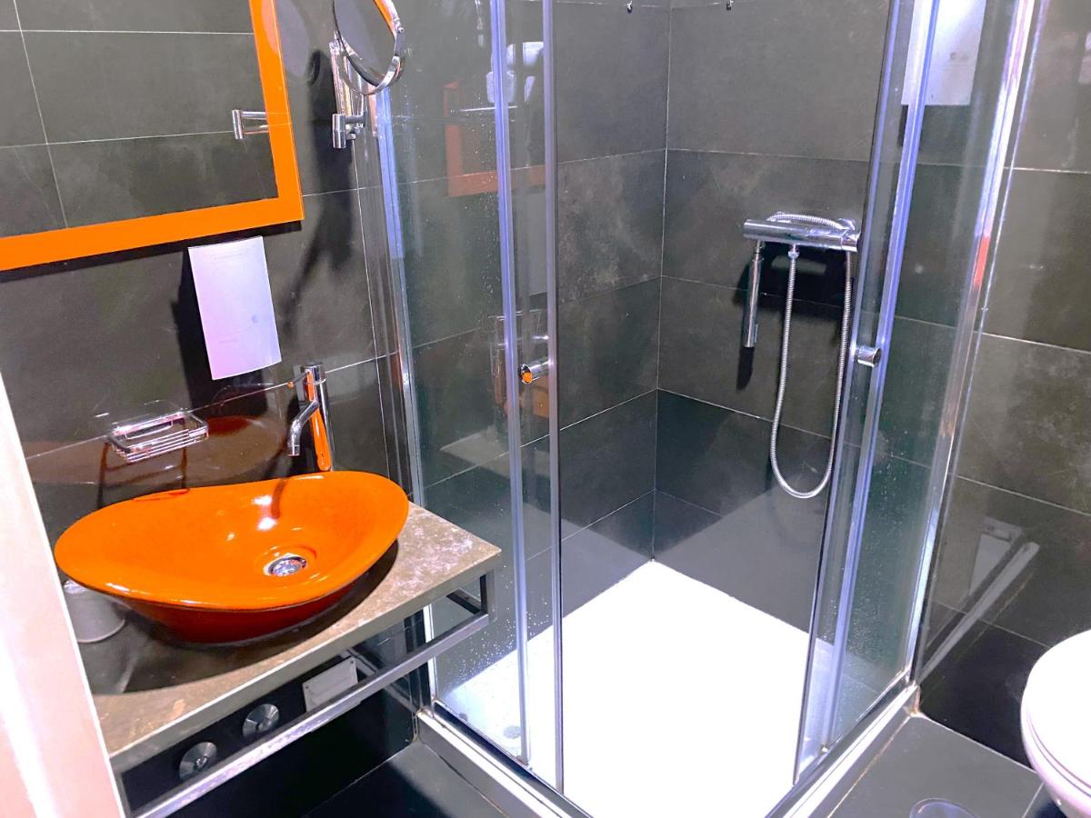 Double Room with Shared Toilet photo 2