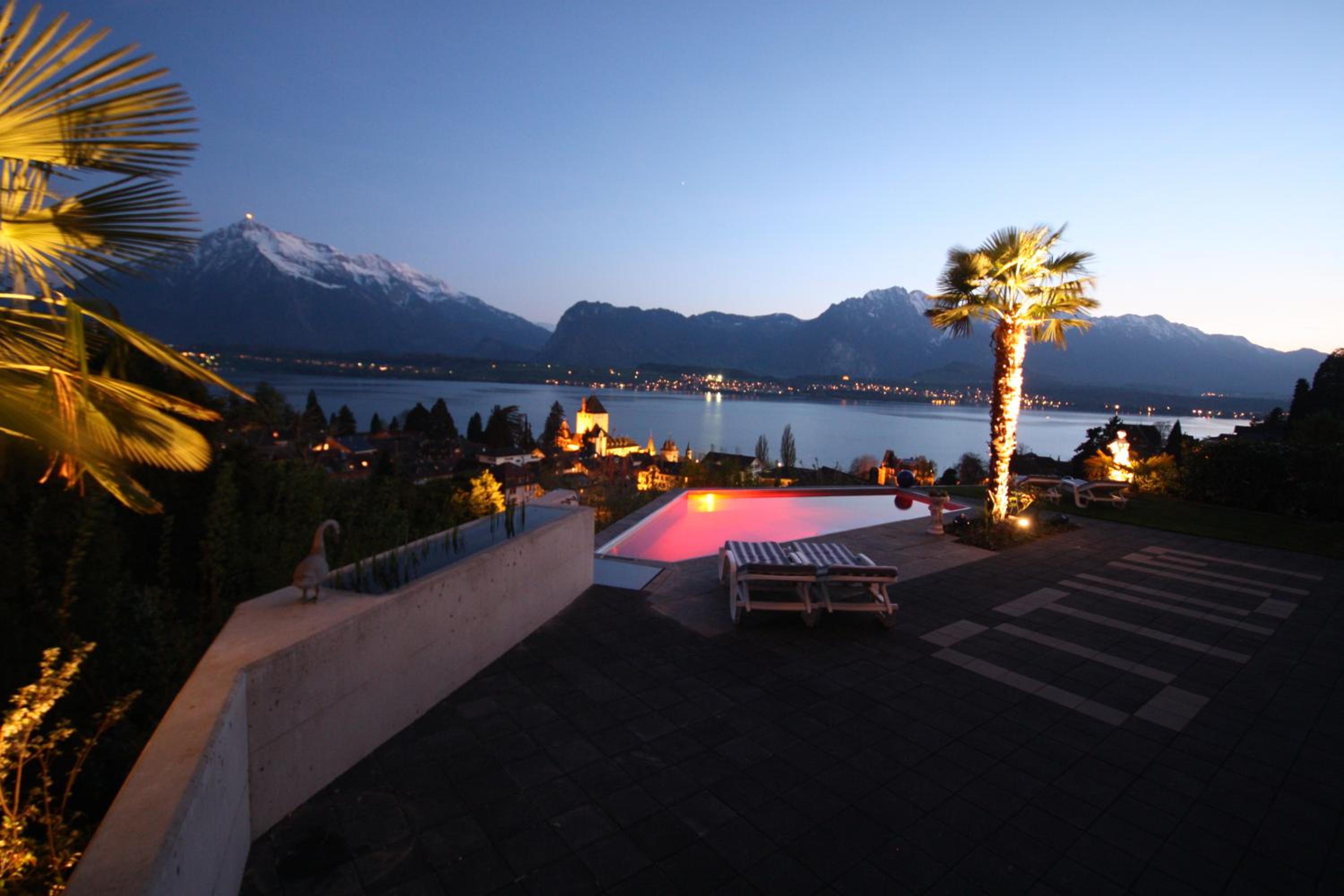 Deluxe Apartment with Lake View - Photo 29