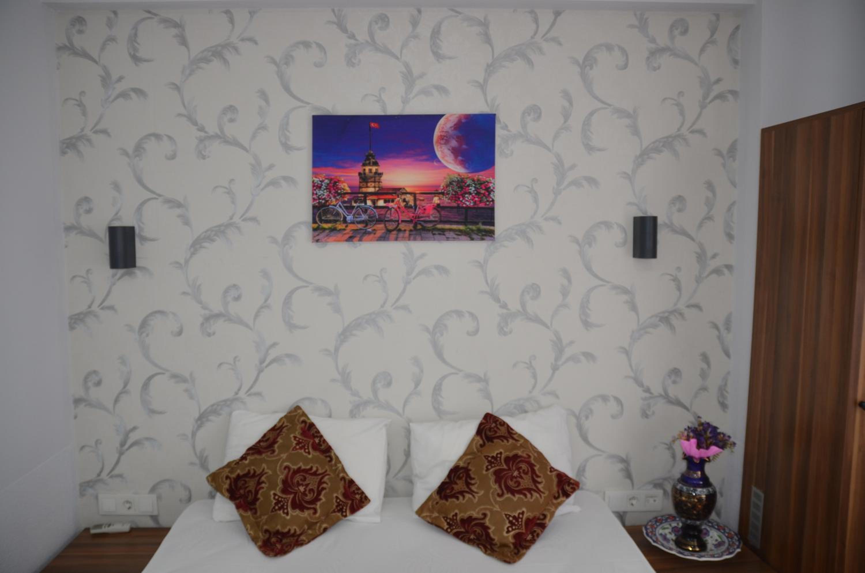 Standard Double Room photo 2