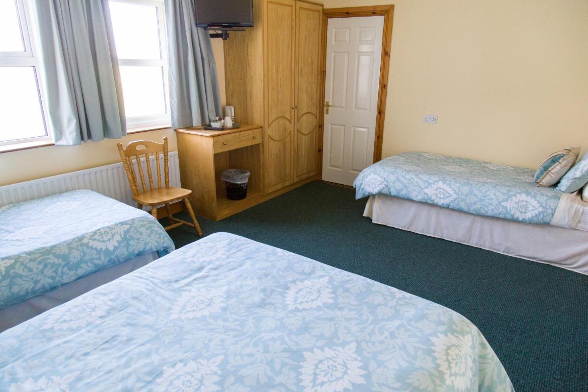 Triple Room - Photo 1