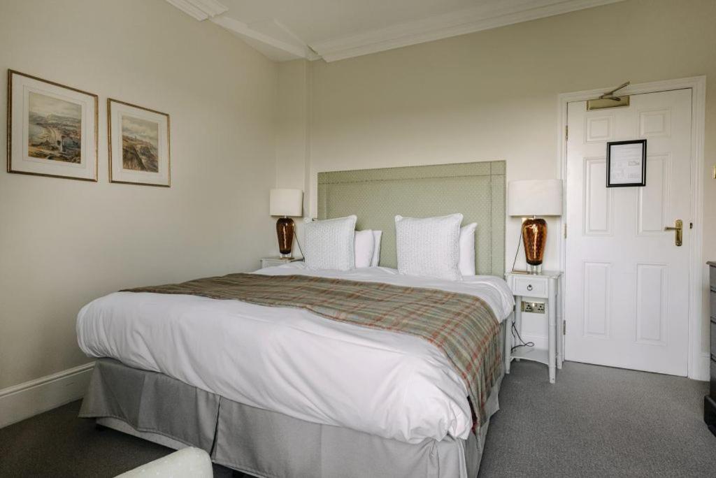 Room 6 – Water Mire Classic Double Room