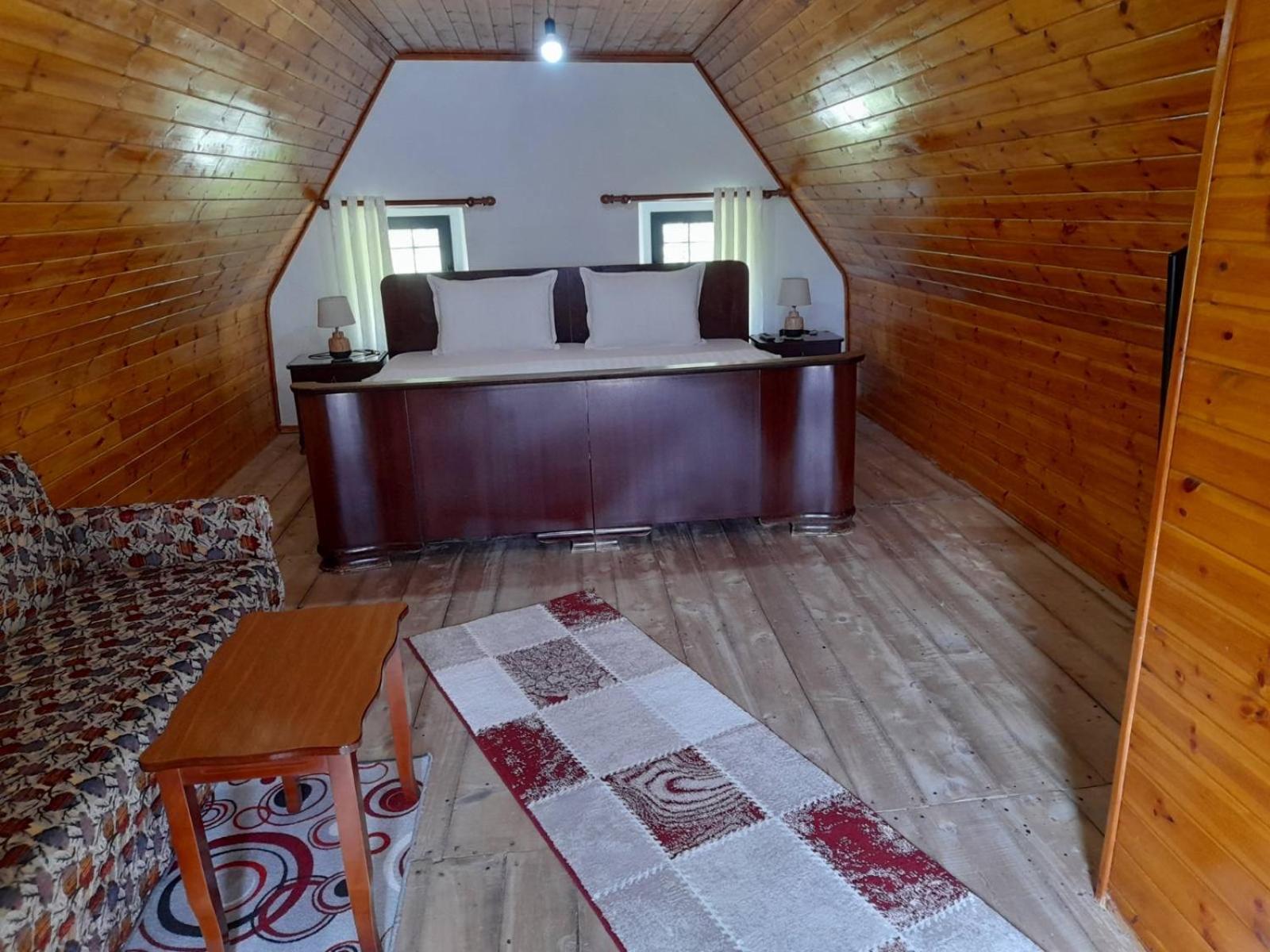 Double Room with Shared Bathroom