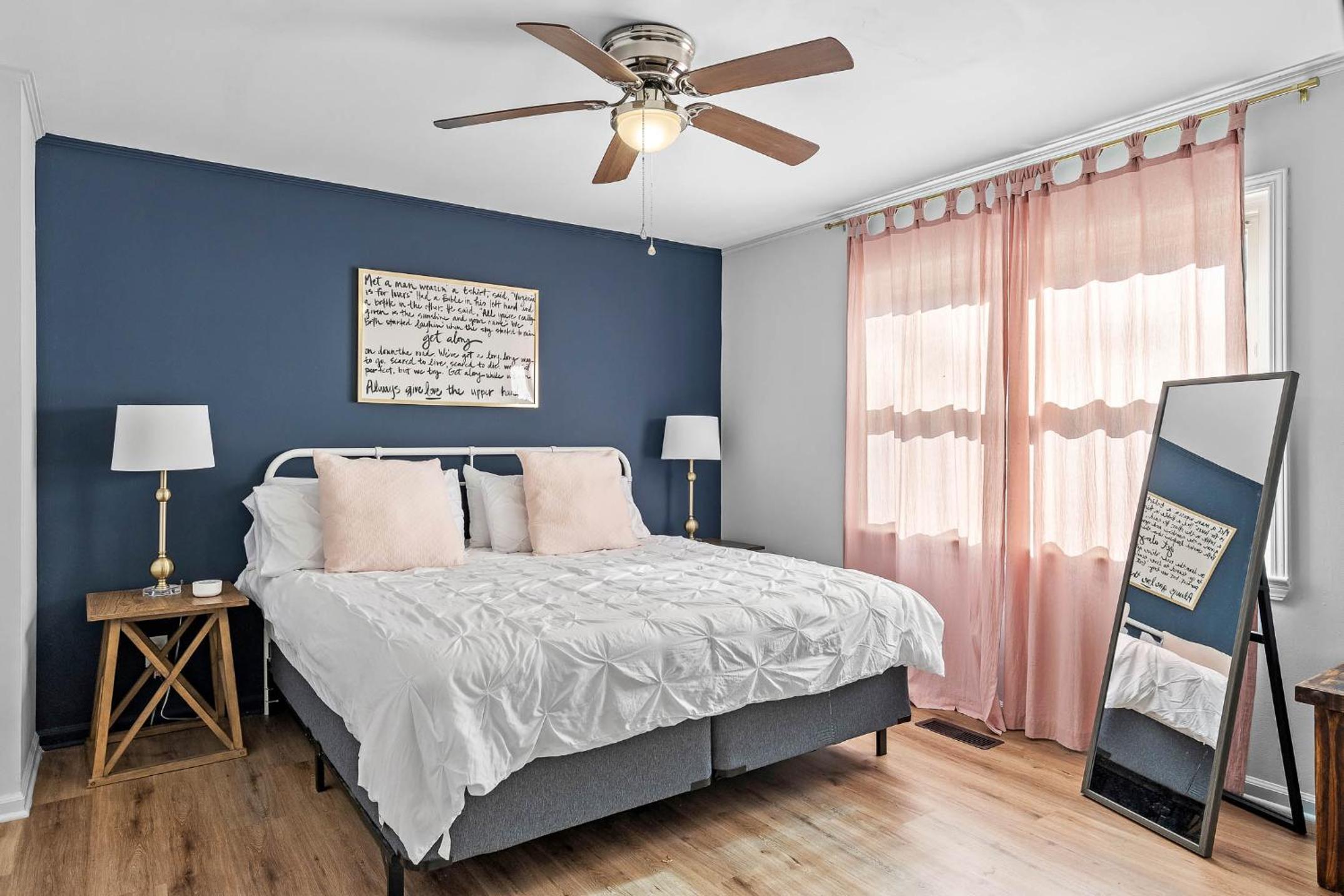 Three-Bedroom House photo 1