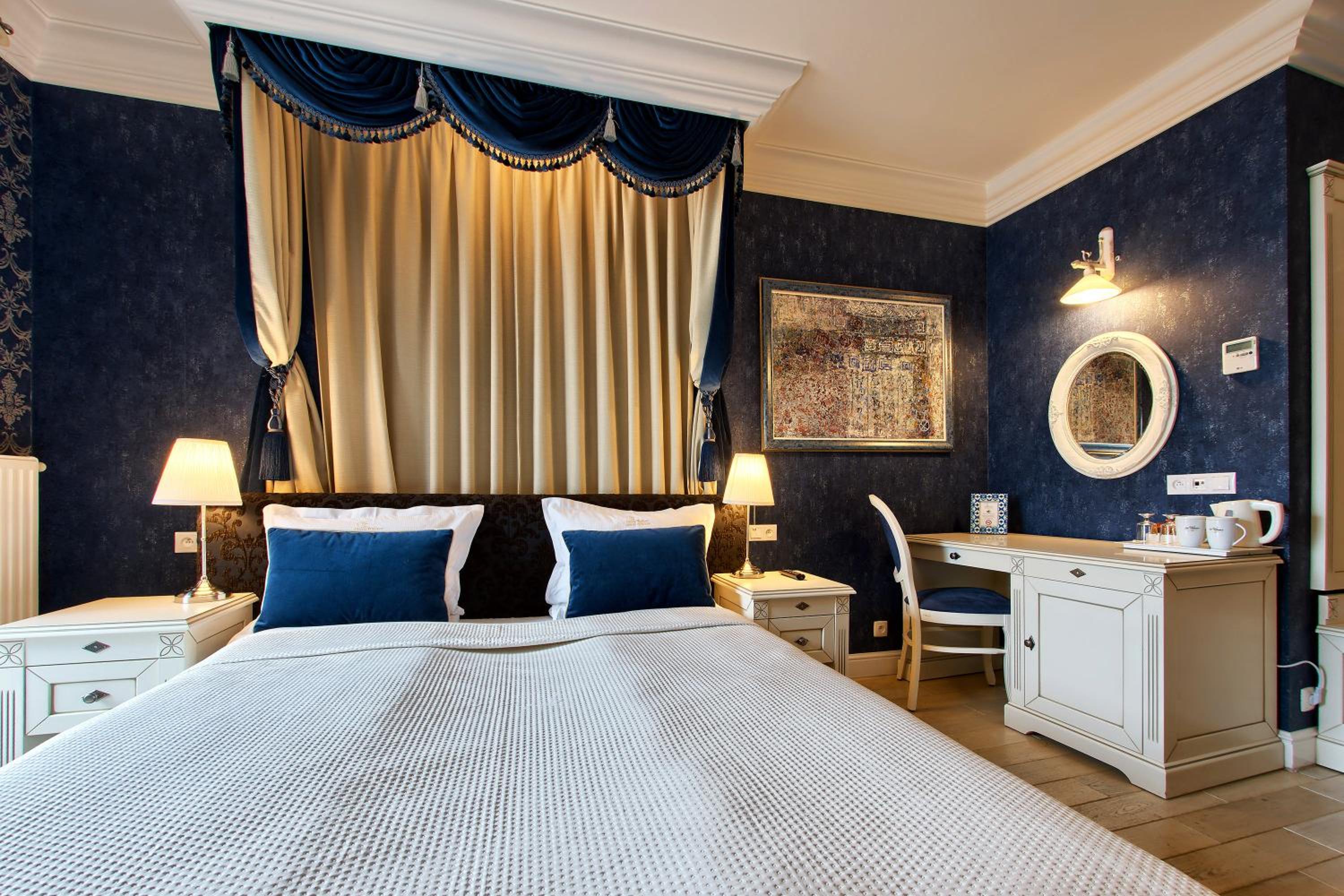 Deluxe Double or Twin Room photo 1