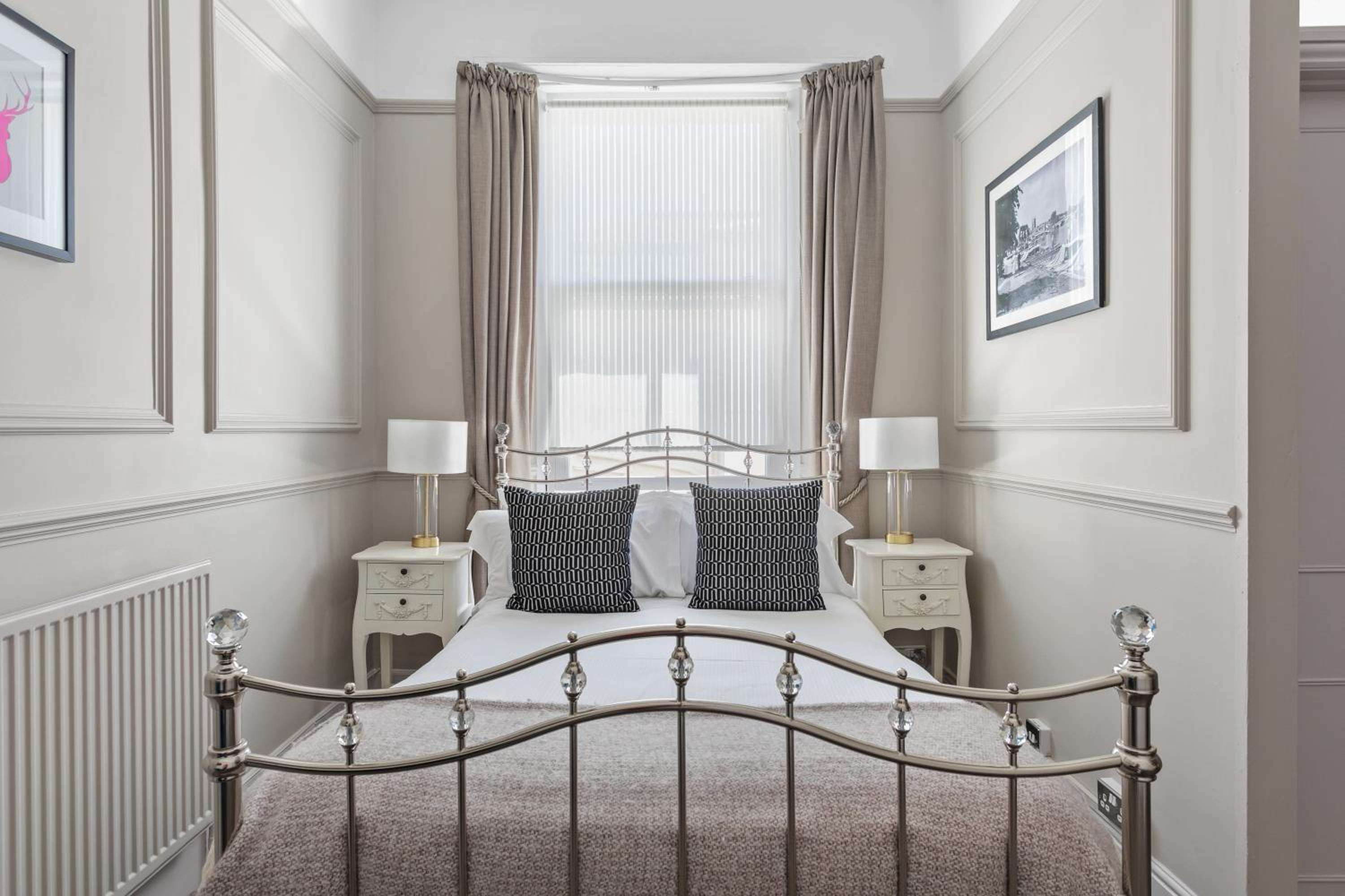 Superior Double Room - Photo 2