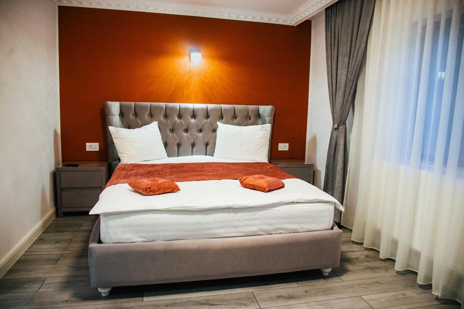 Double Room with Private Bathroom photo 3