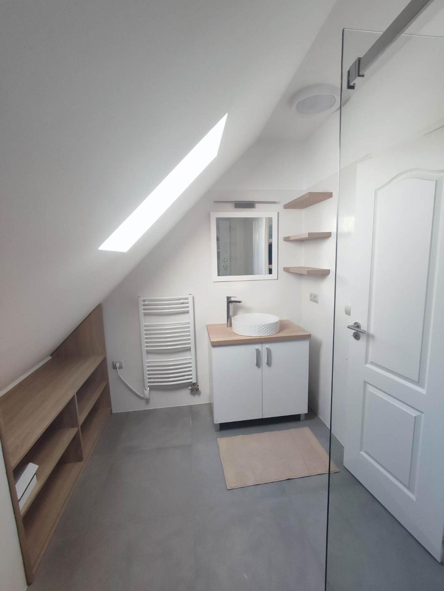 Two-Bedroom House photo 2