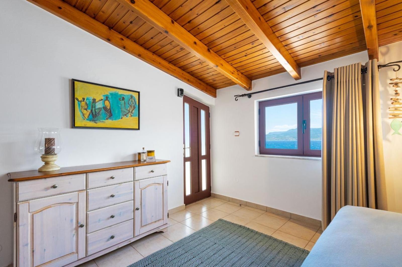 Three-Bedroom House - Photo 24