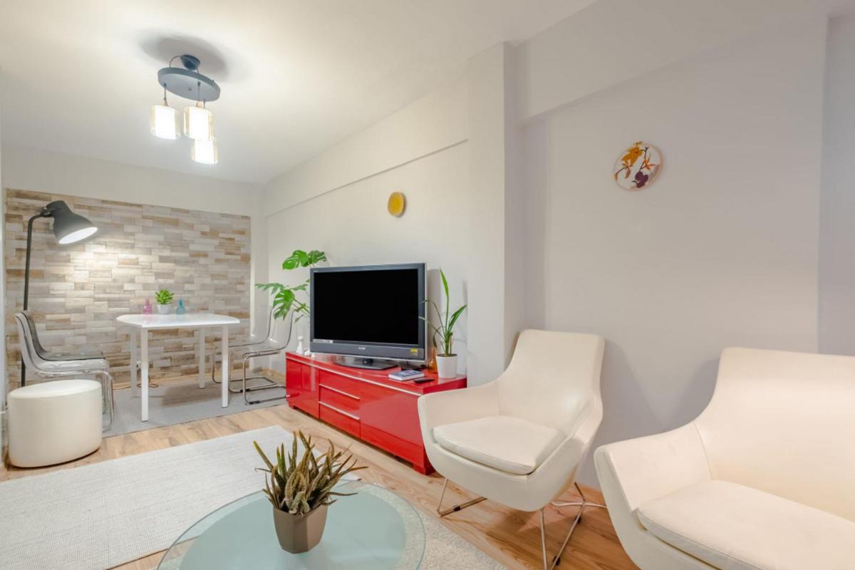 Apartment photo 3