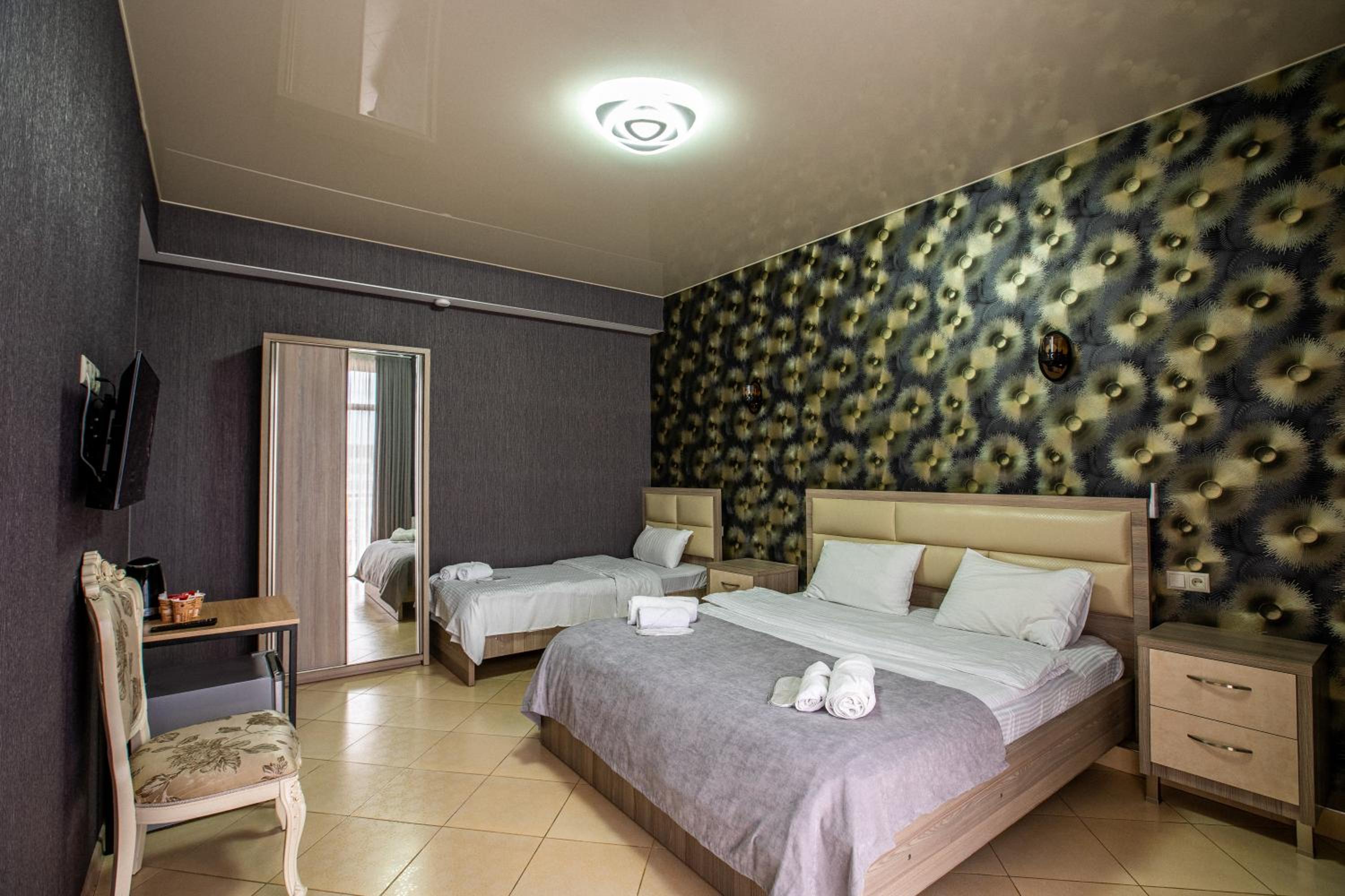 Triple Room with Mountain View