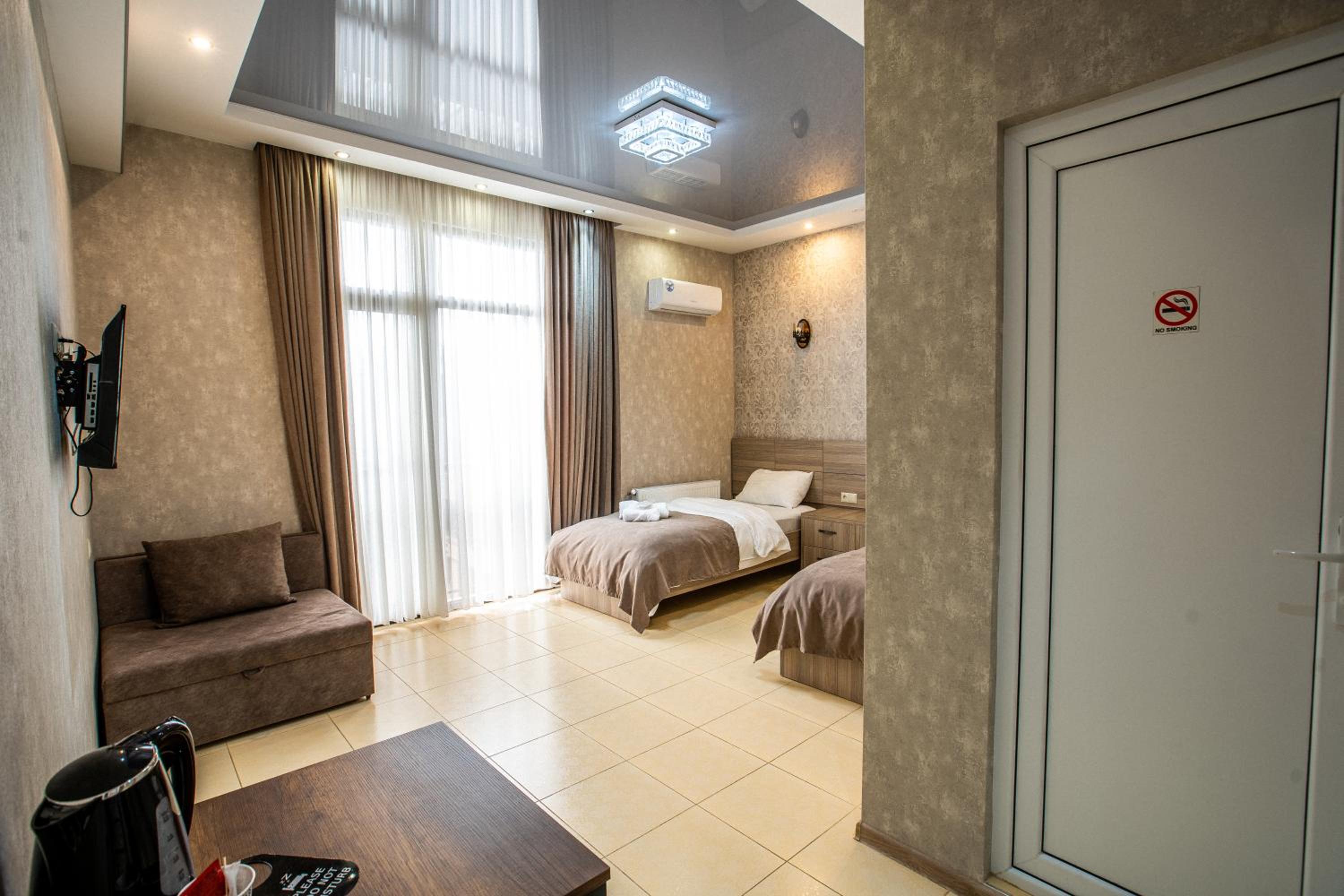 Large Twin Room