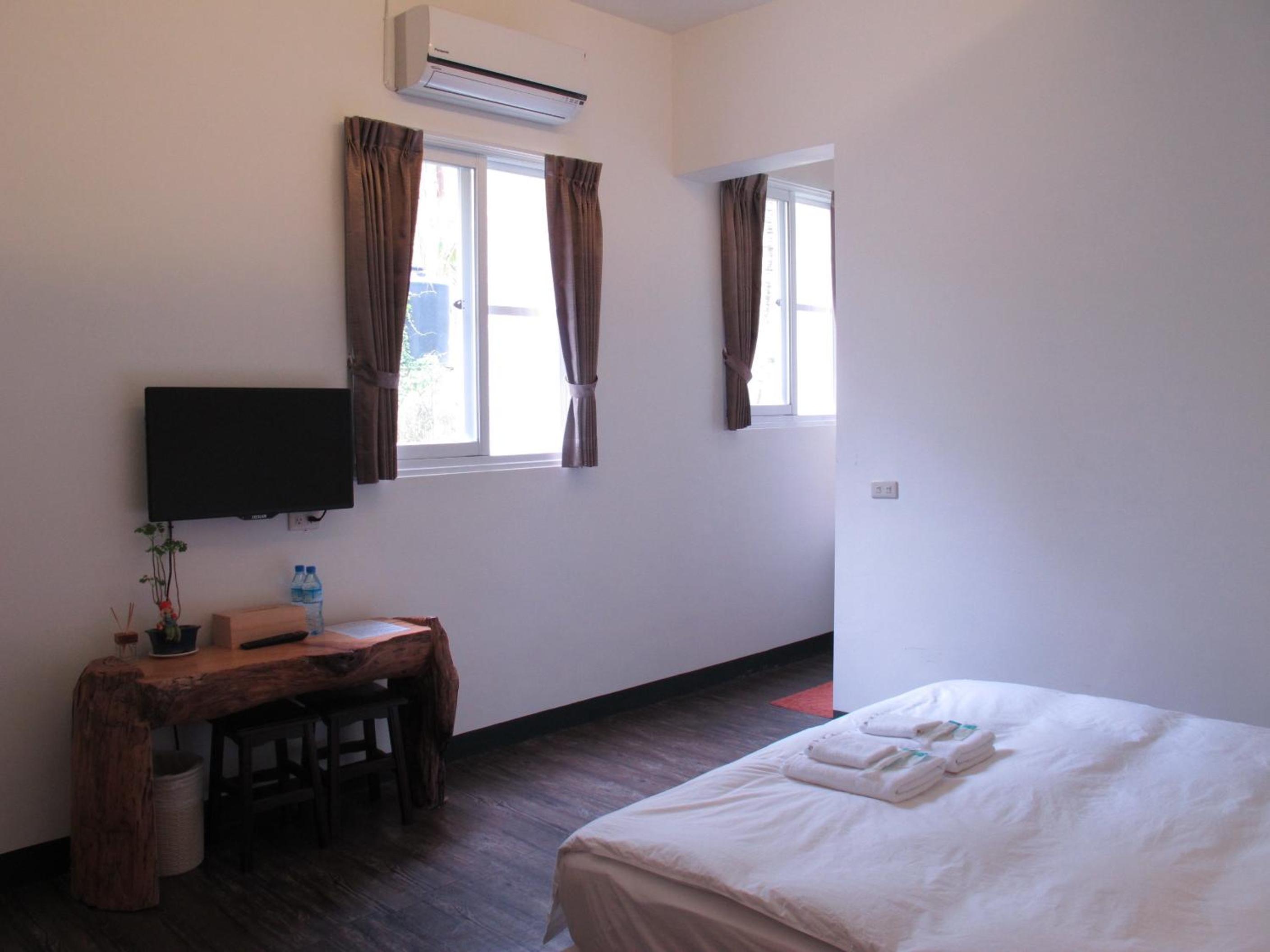 Double Room with Garden View photo 3