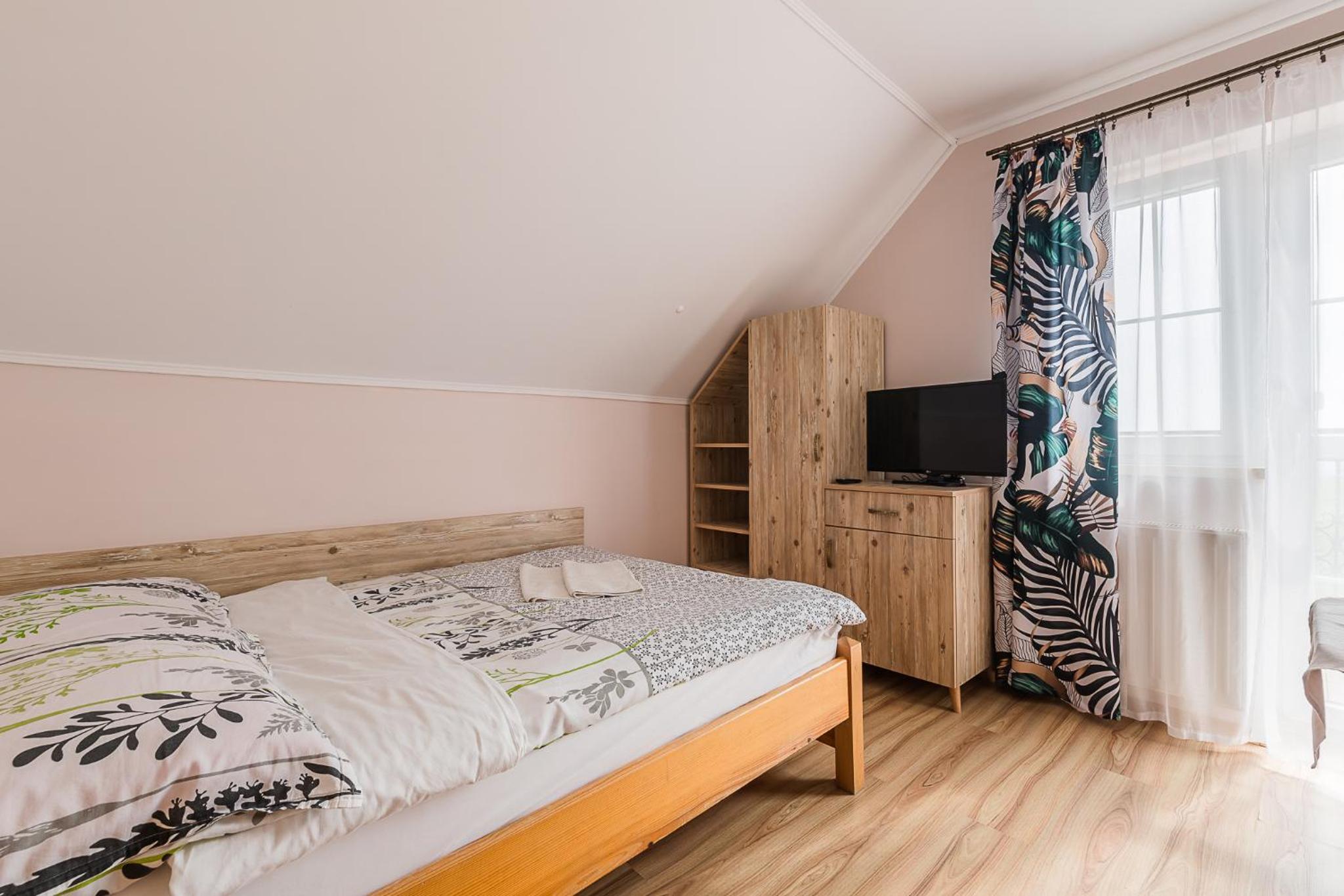 Small Double Room photo 1
