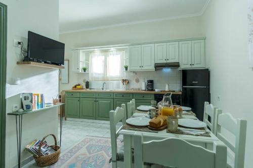One-Bedroom House photo 3