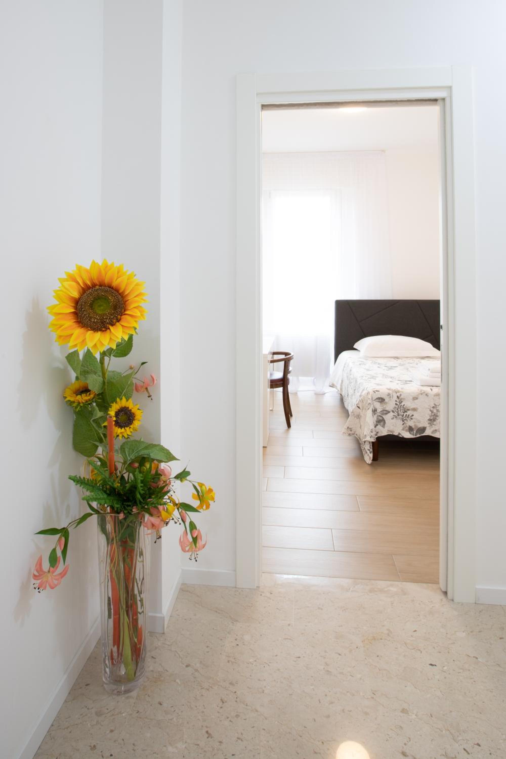 Double Room with Balcony (2 Adults + 1 Child) photo 3
