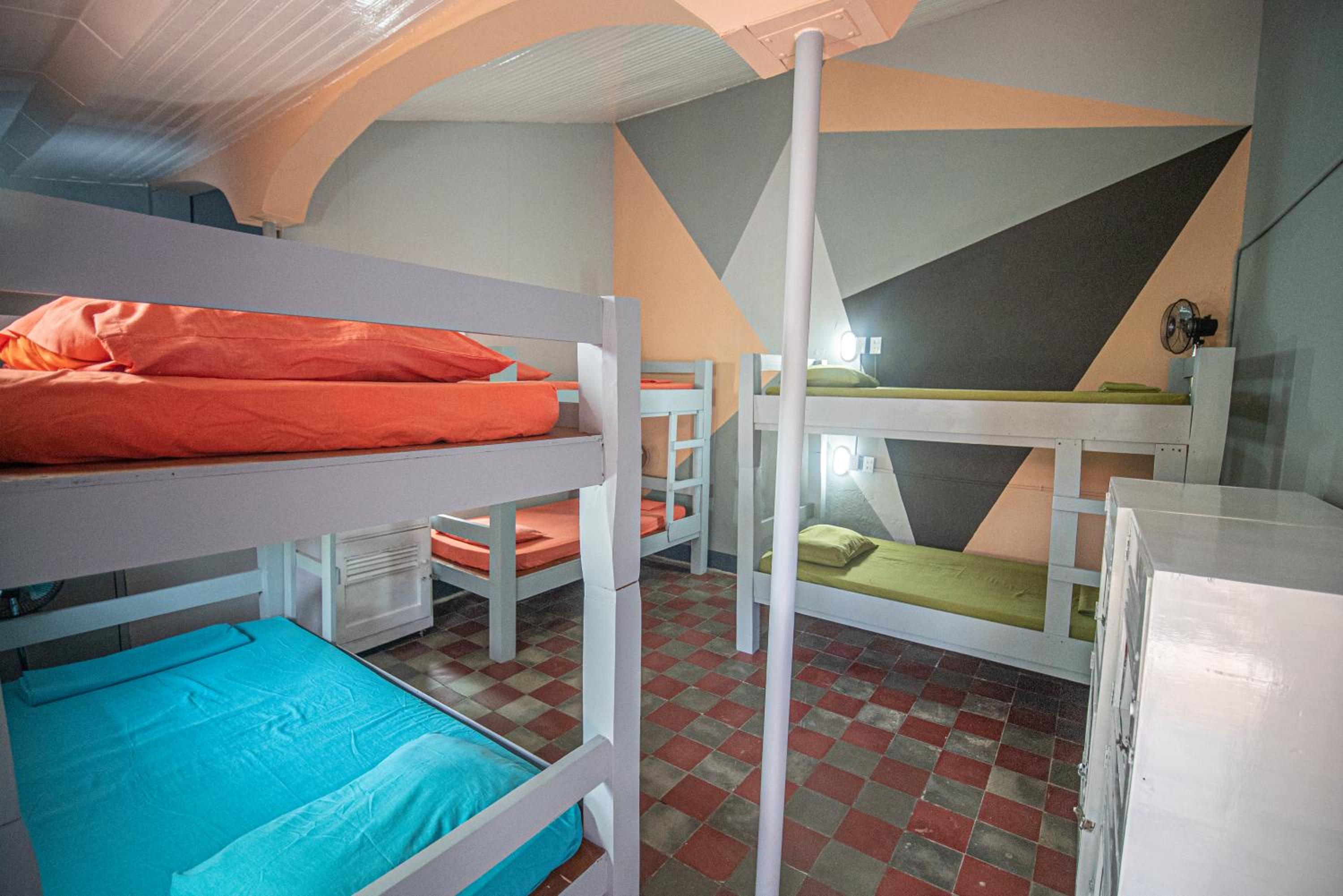 Bed in 6-Bed Mixed Dormitory Room