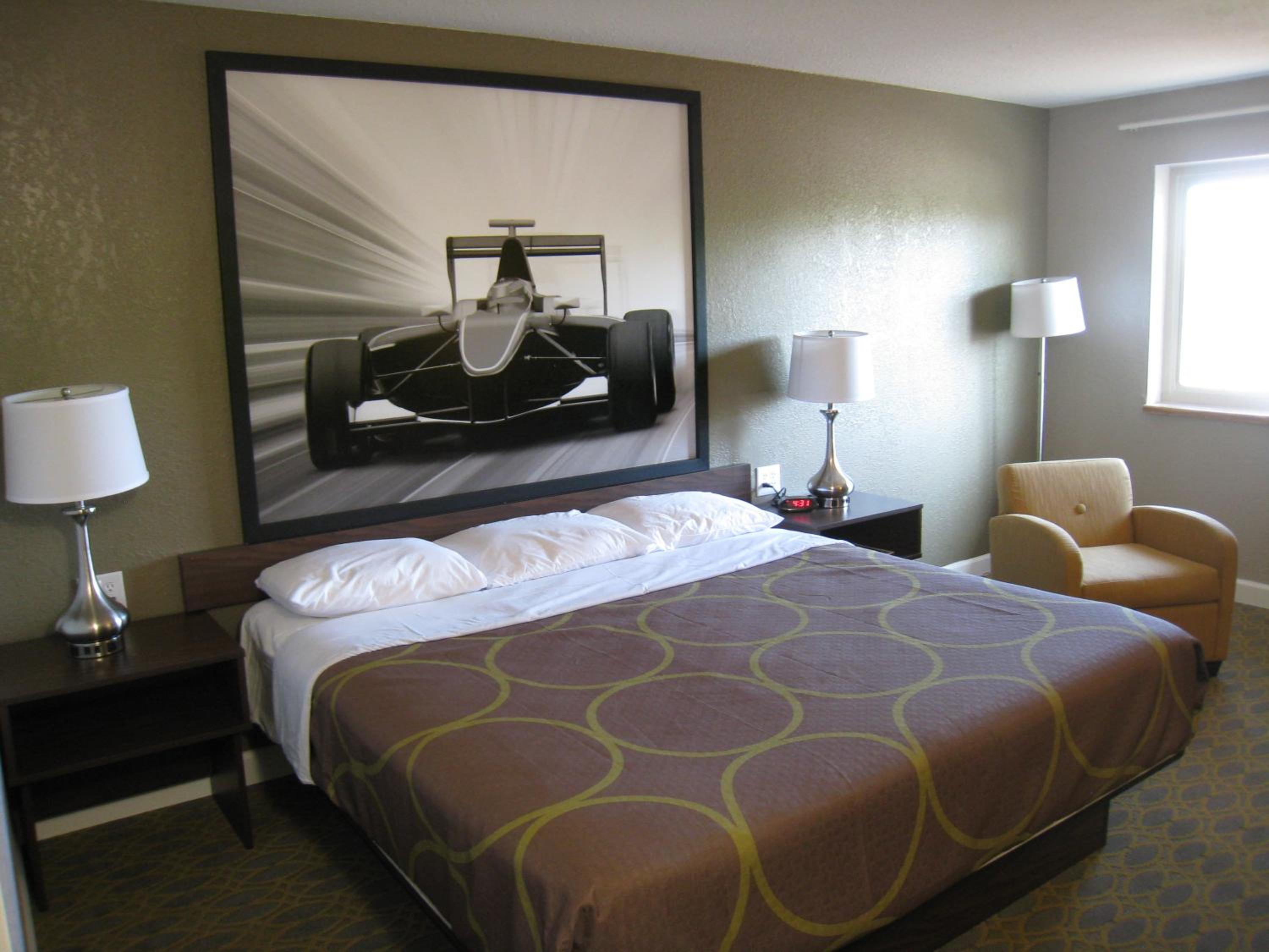 Queen Room - Non-Smoking photo 1