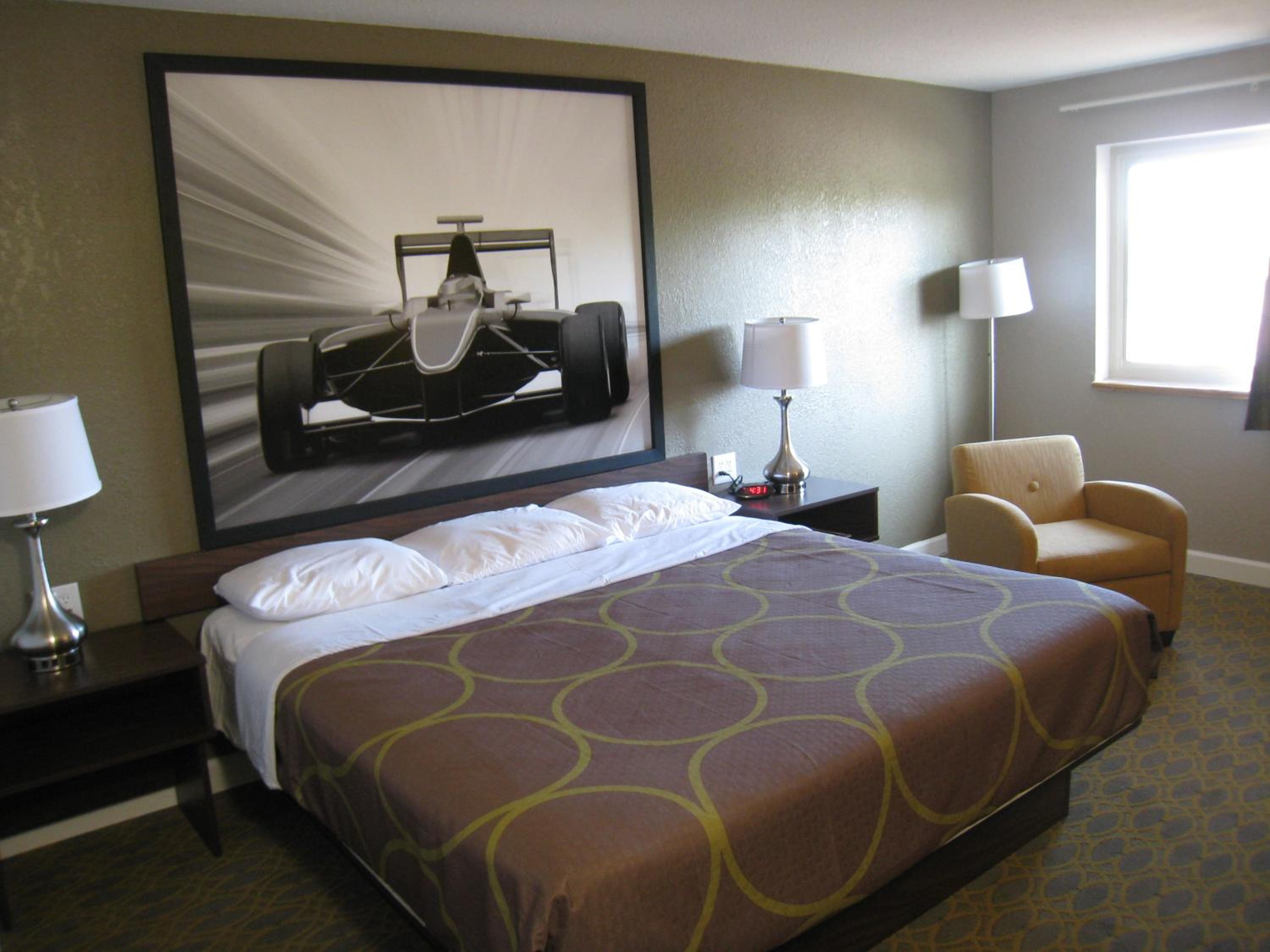 King Room - Non-Smoking photo 3