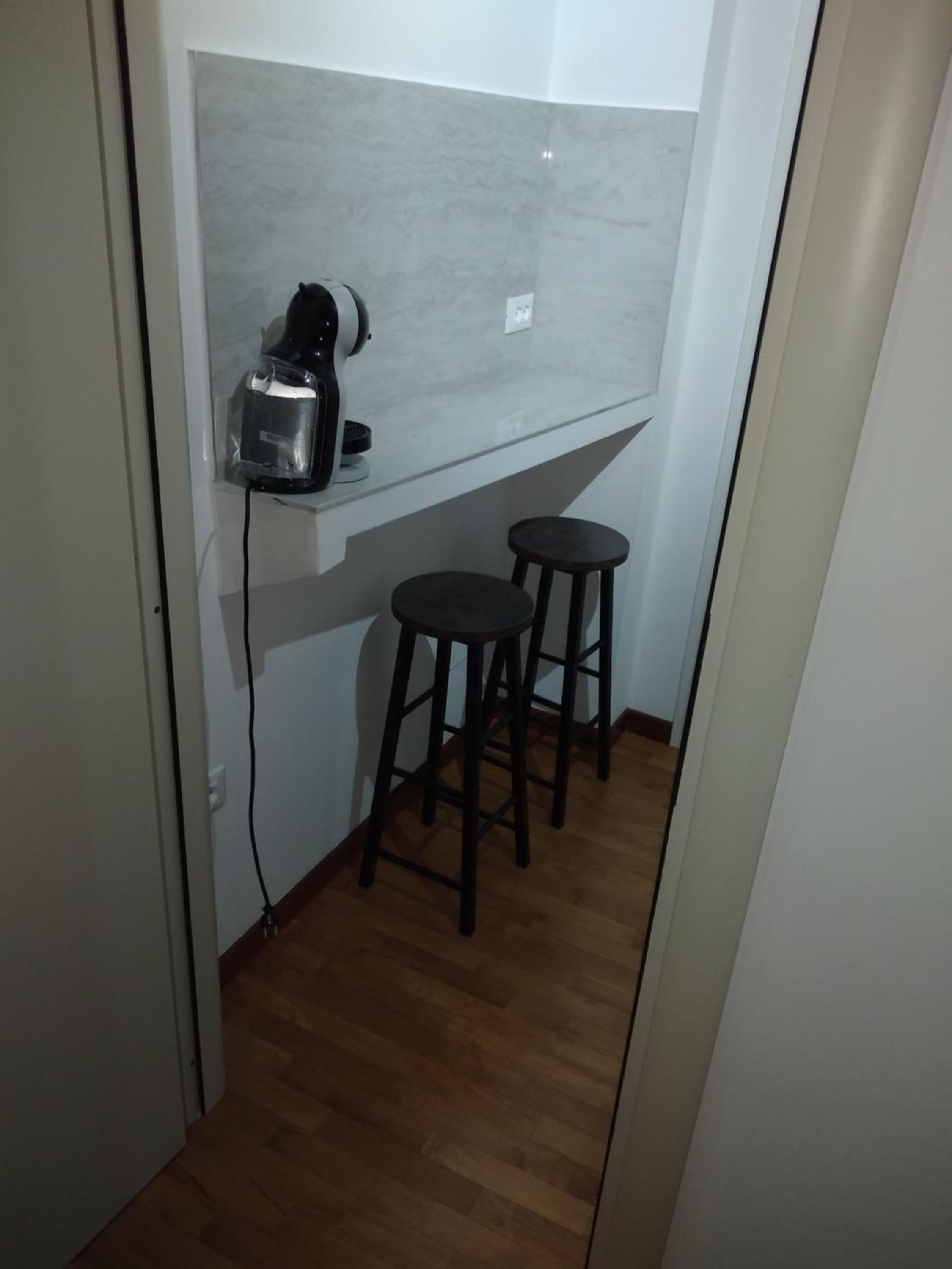 Small Double Room - Photo 10