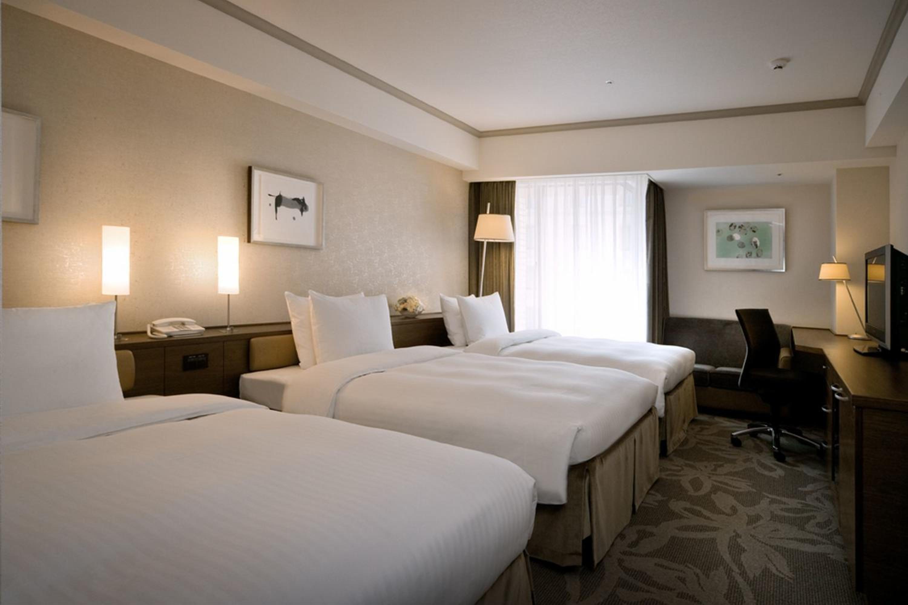 Luxury Triple Room - Non-Smoking