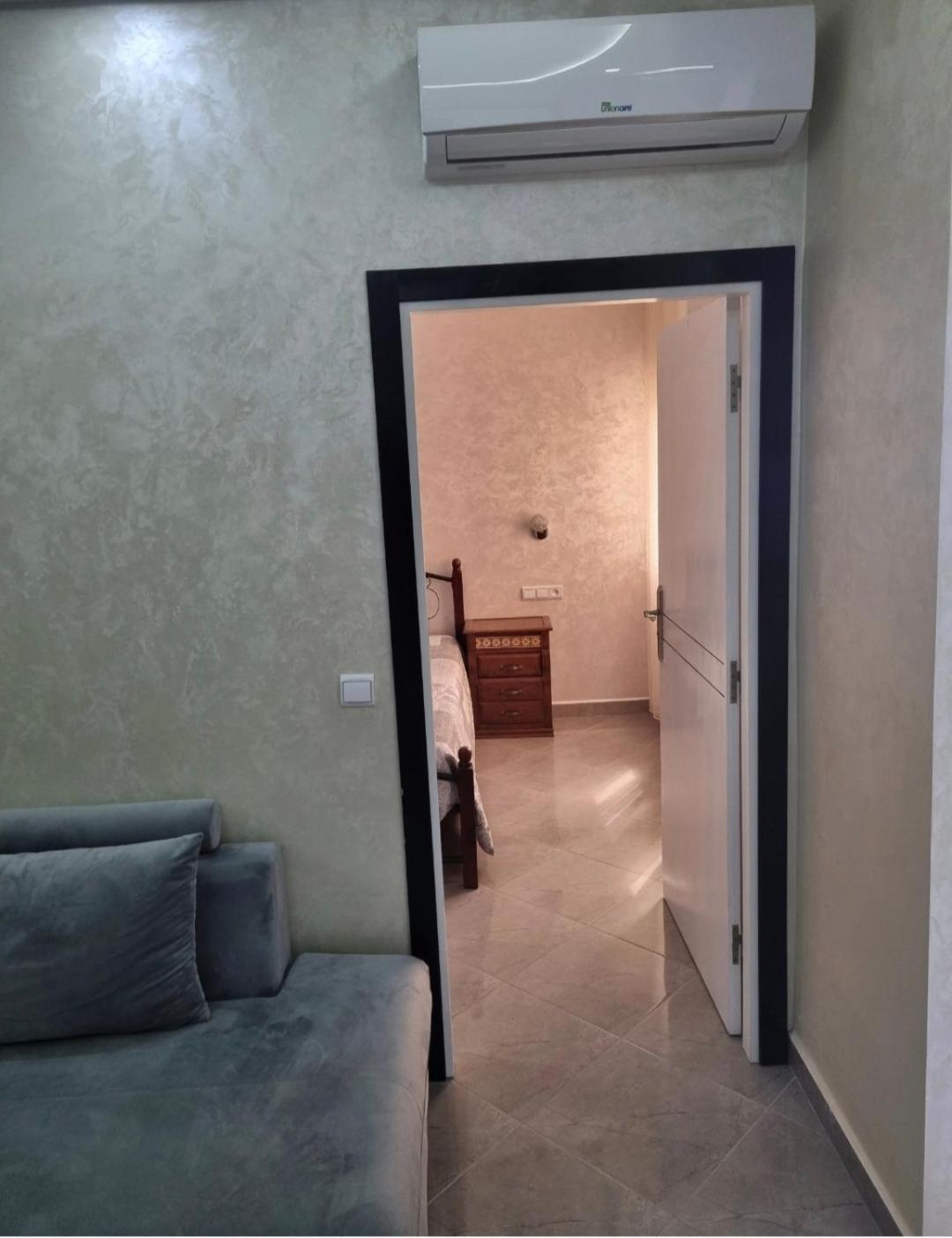 One-Bedroom Apartment - Photo 15