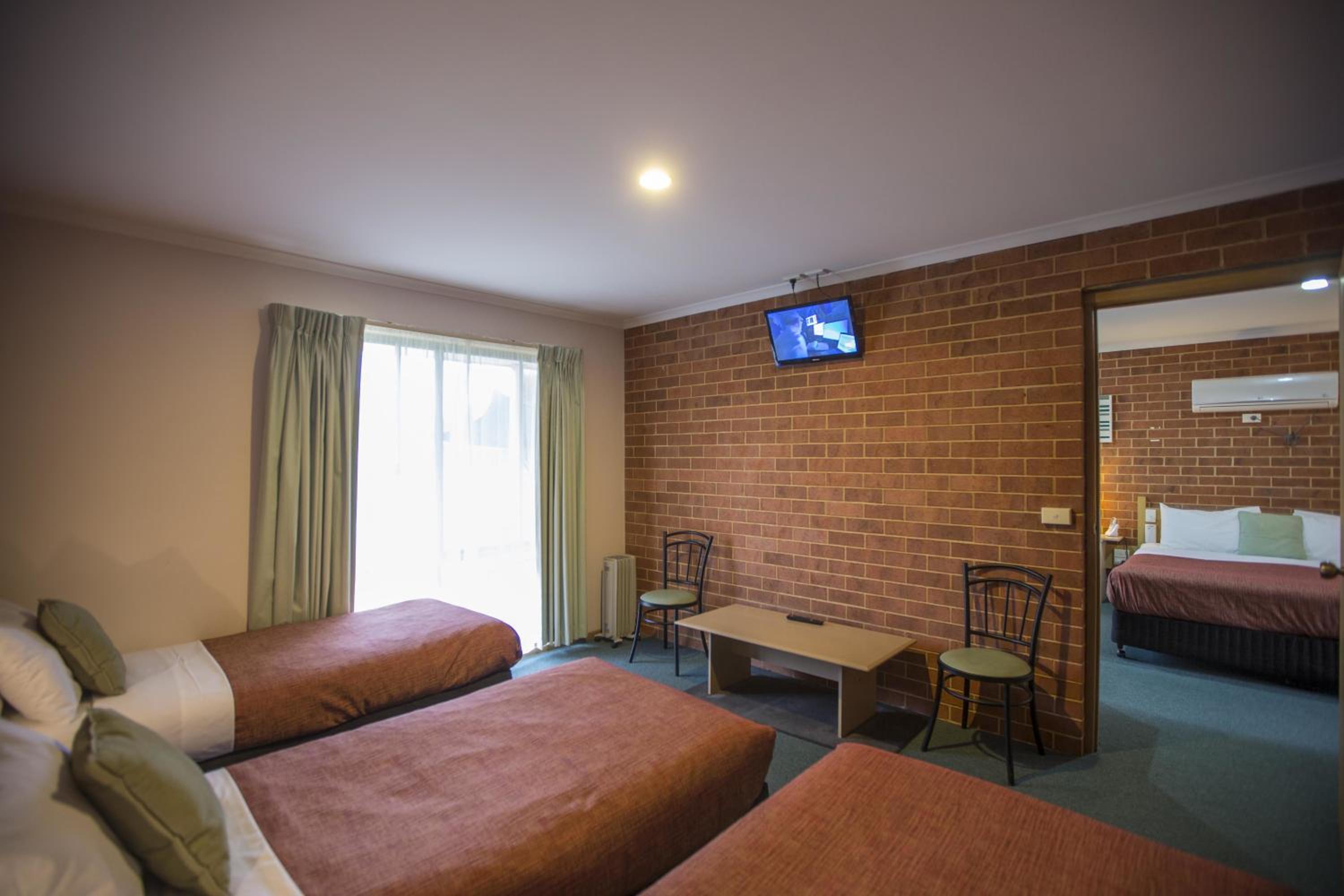Family Suite - Photo 2