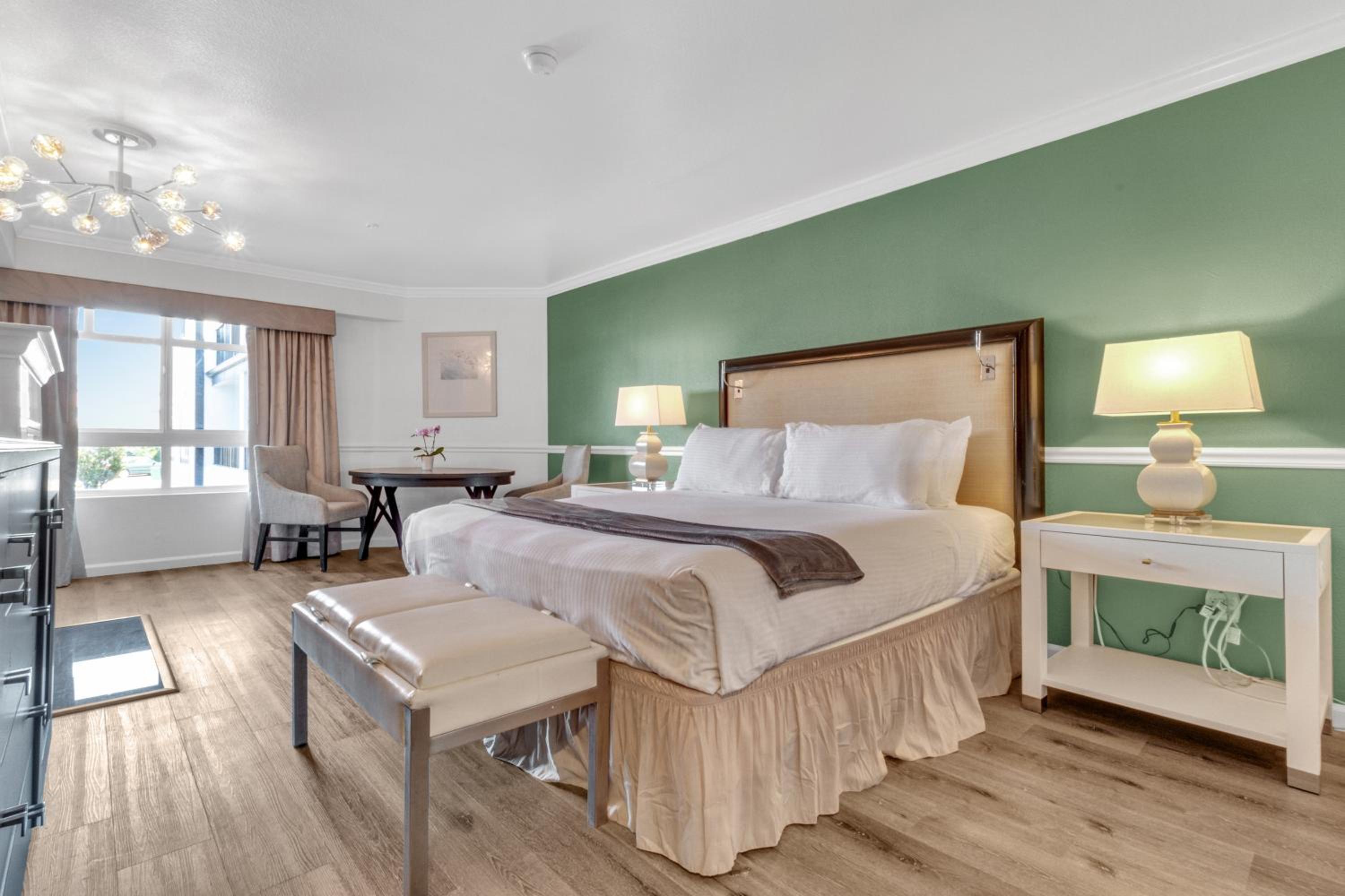 King Room - Photo 1