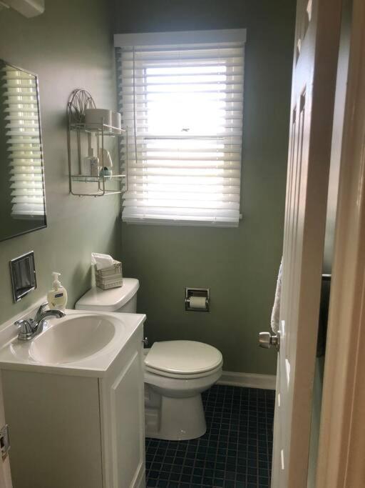 Four-Bedroom House photo 2